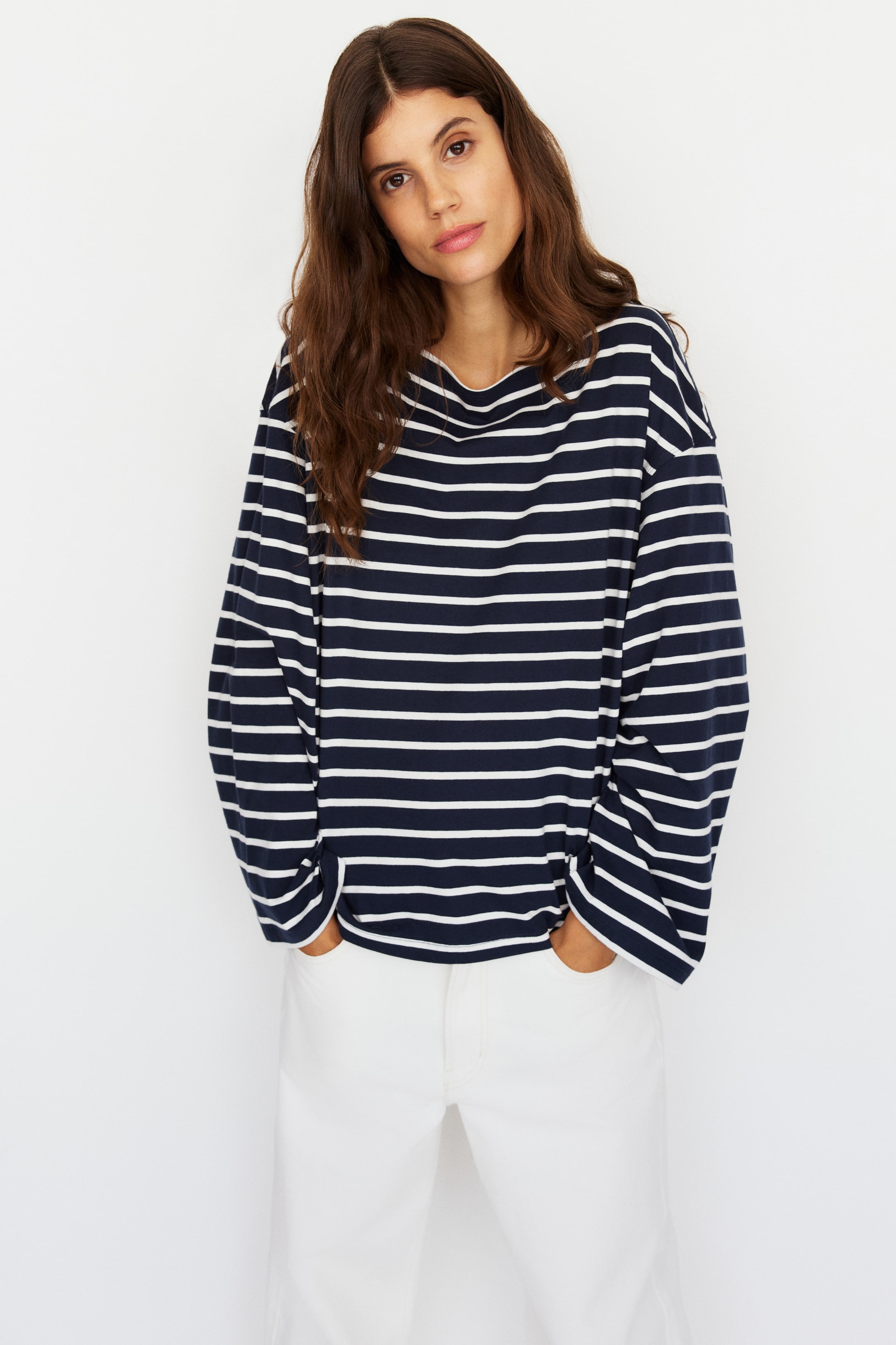 Ver imagen más grande: MAMA Top de punto Before & After - Azul marino/Rayas - MUJER | H&M ES 3