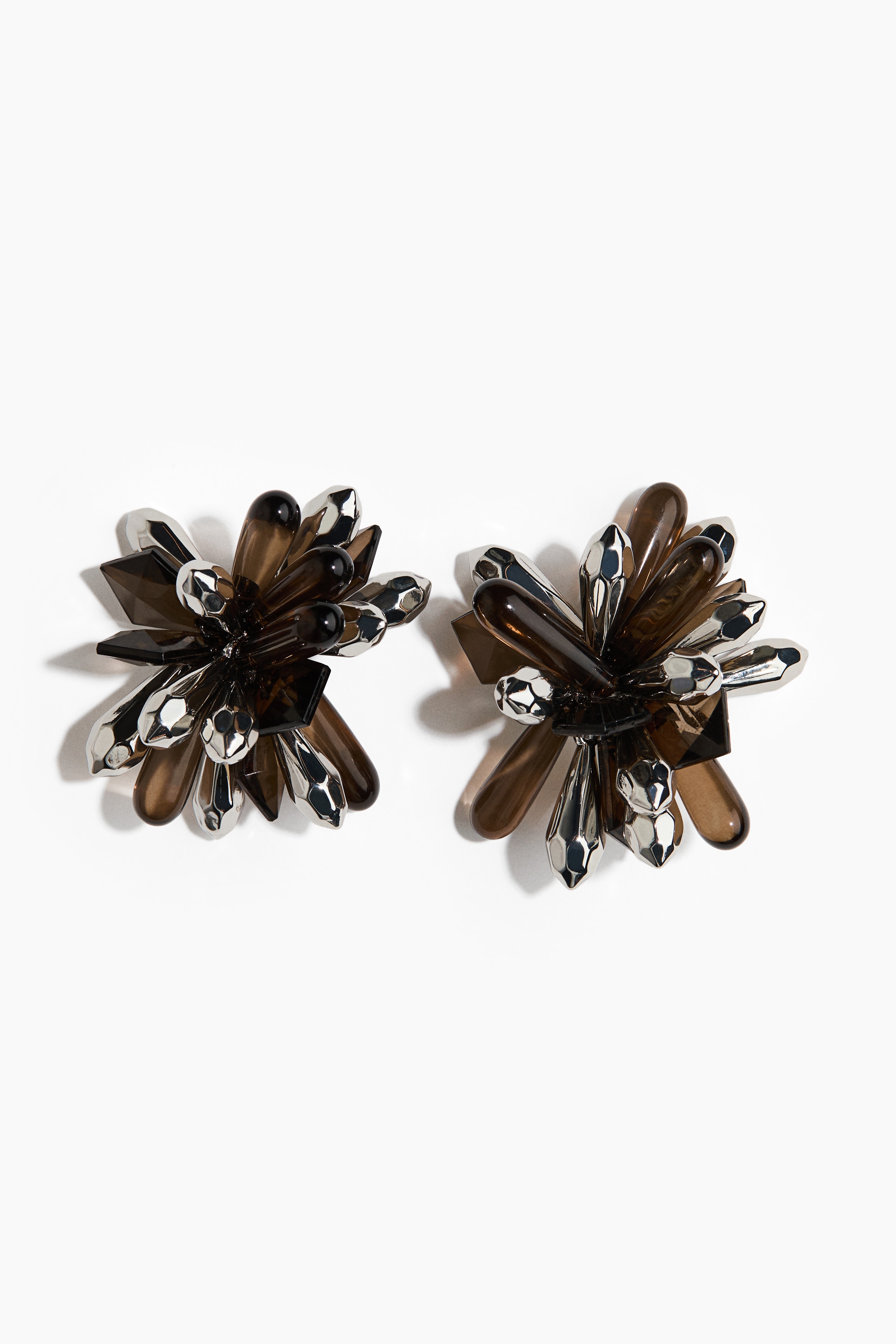 Cluster earrings - Silver-coloured/Dark brown
