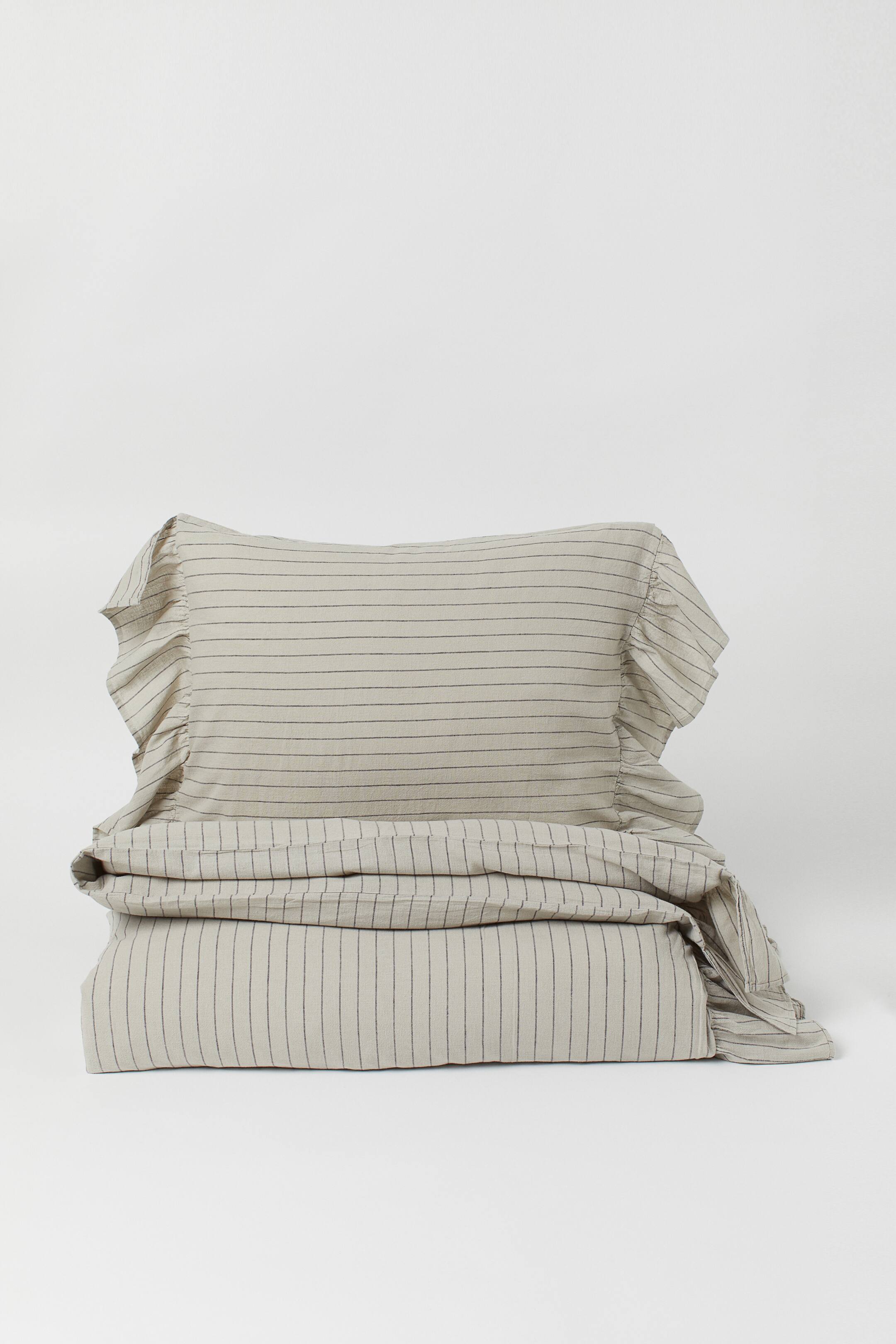 Flouncetrimmed single duvet cover set Ljusbeige/Randig Home All