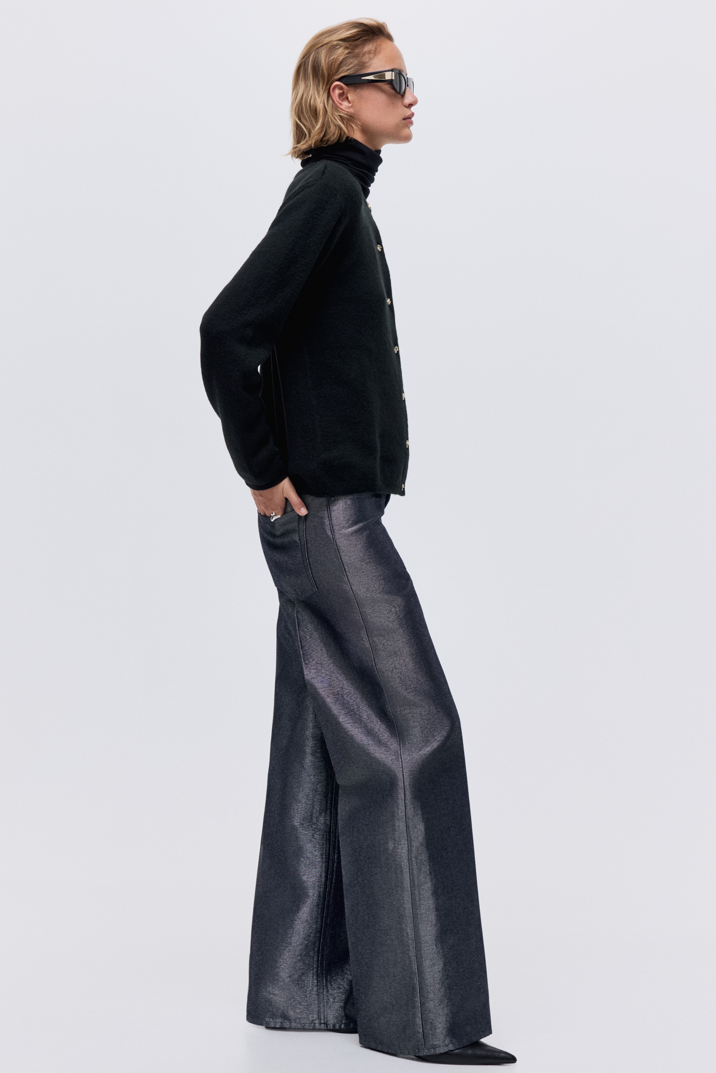 Fine-knit cardigan