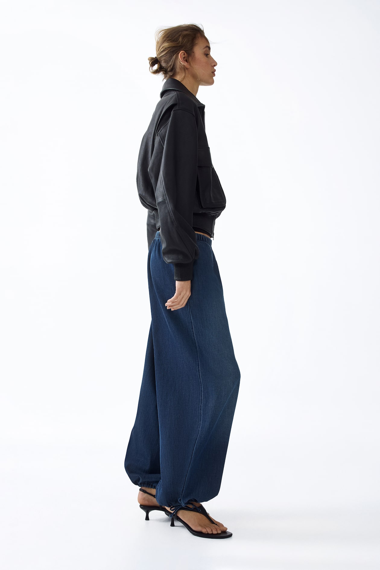 Balloon-Leg Denim Pants