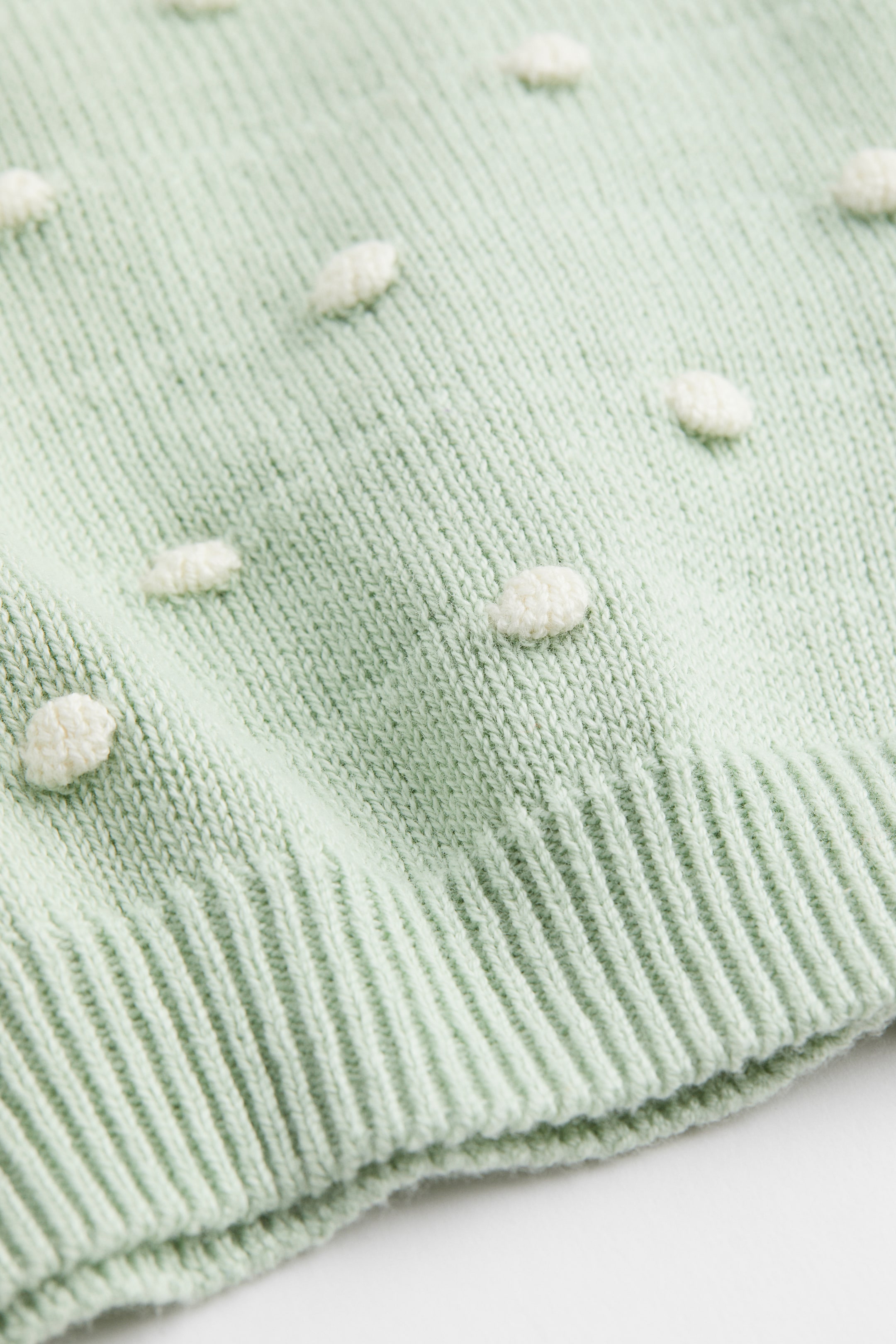 Textured-knit jumper - Round neck - Long sleeve - Light green/Spotted ...