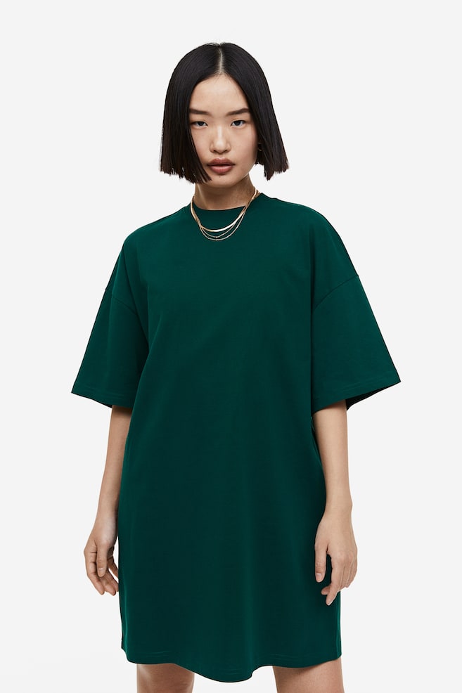 Oversized T-shirt dress - Dark green/Black/Dark grey/Light beige - 1