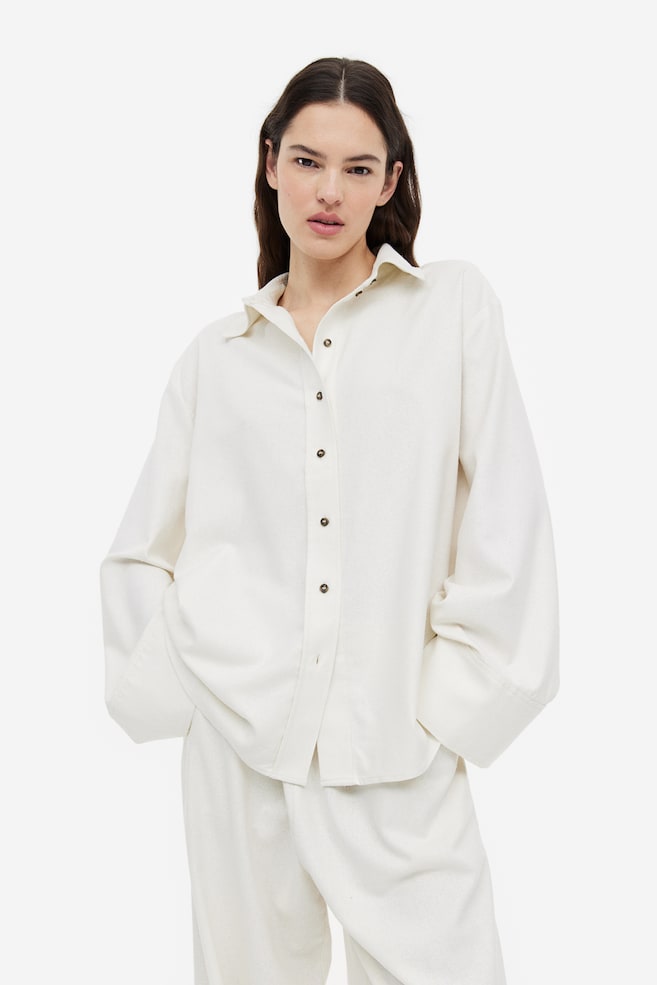 Skjorte i silke - Hvid/Sort - 1