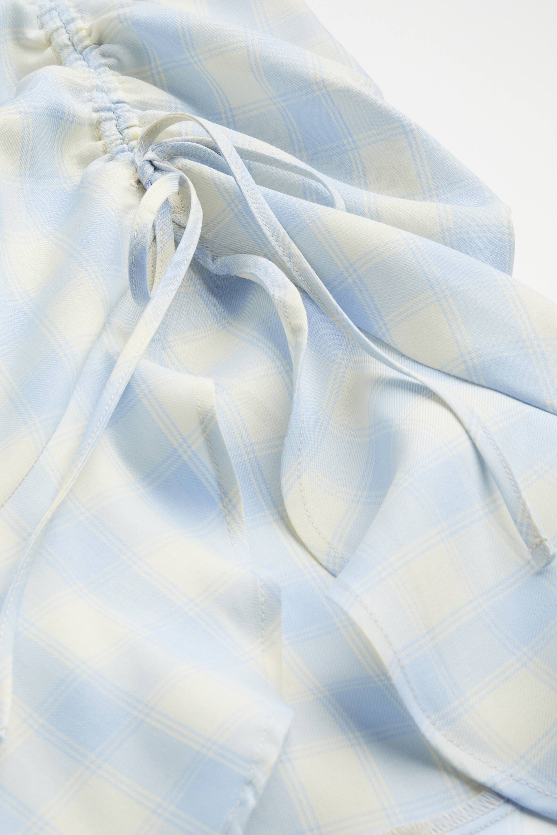 拡大画像を表示: ドローストリングディテールフリルスカート - ライトブルー／チェック - レディース | H&M JP 2