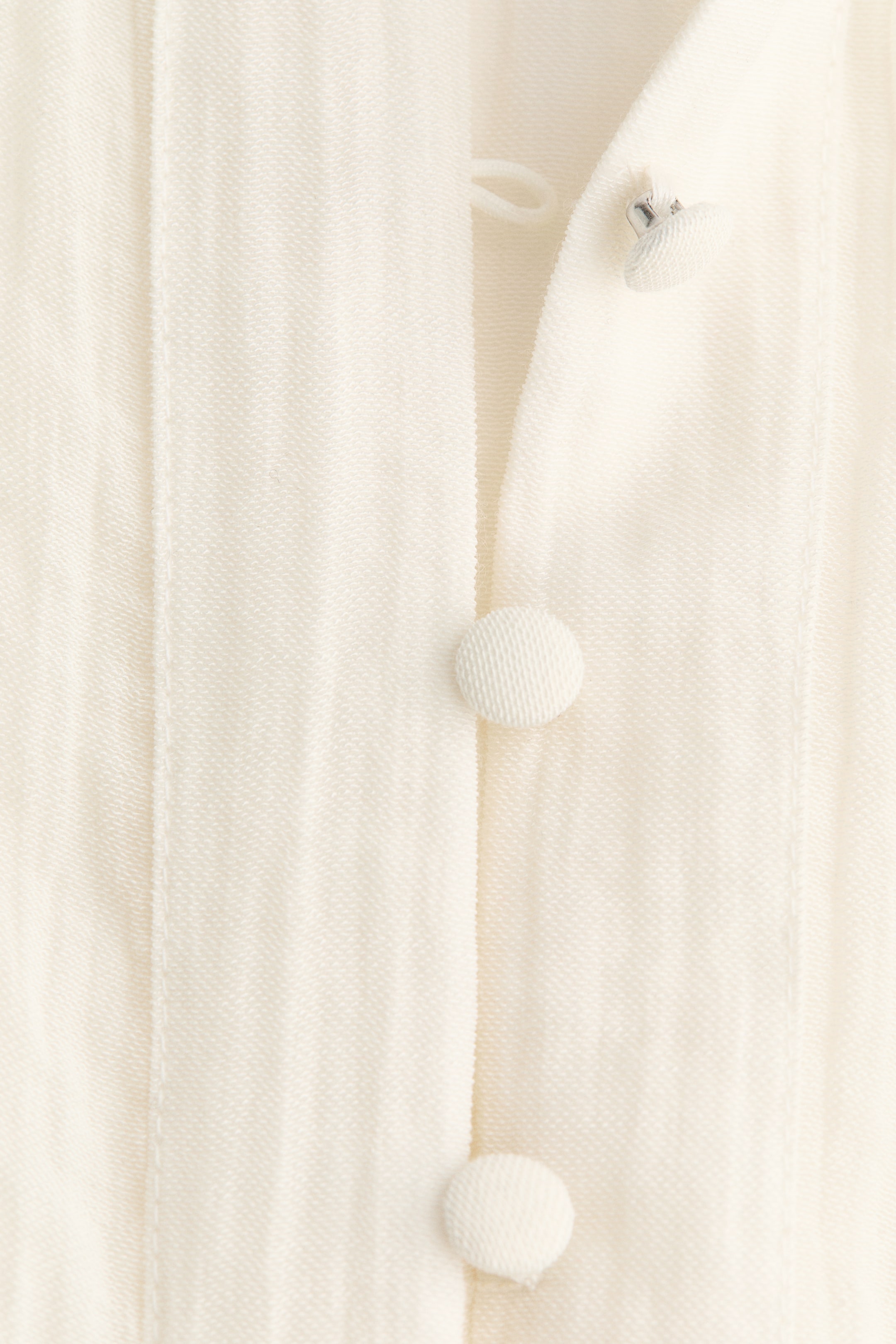 Balloon-Sleeved Blouse