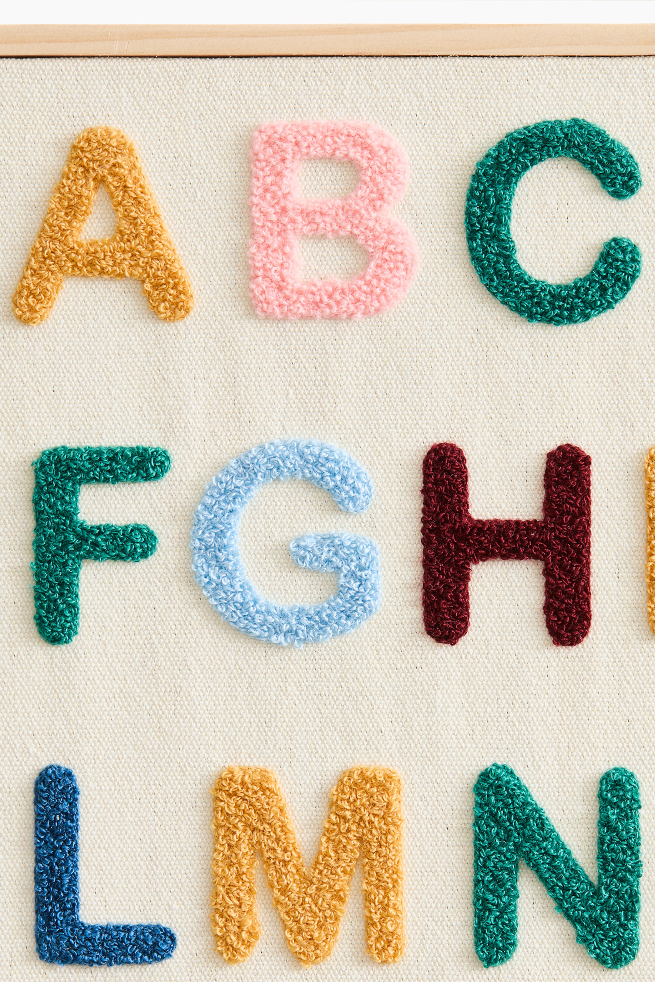 H&M Tufted Wall Art — фото 3