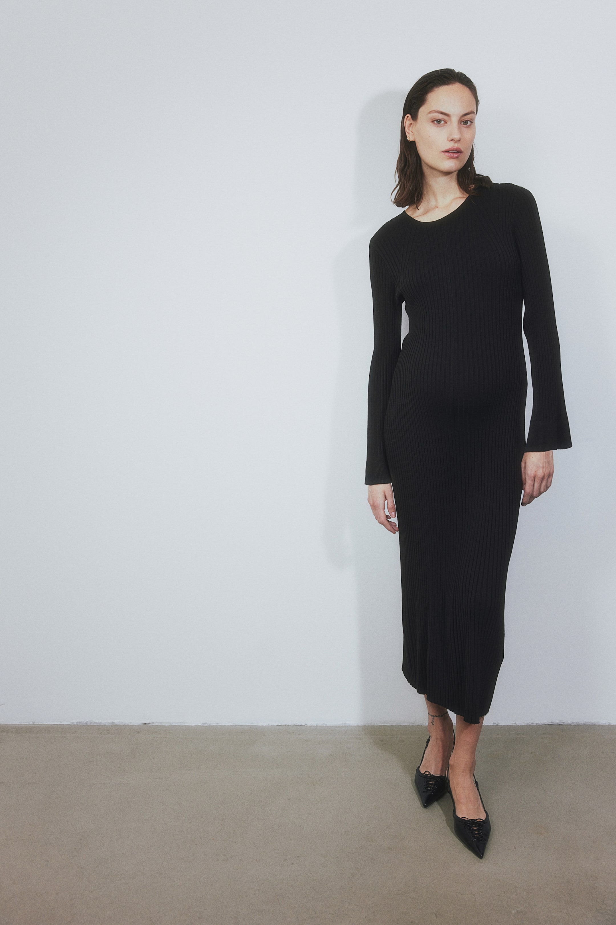 MAMA Rib-knit Midi Dress