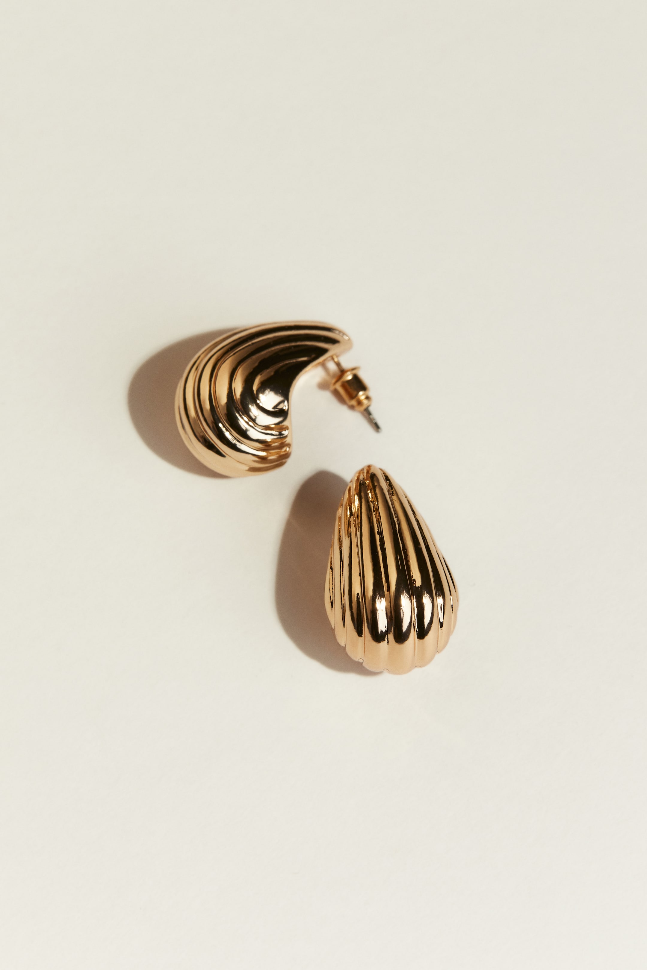 Fluted Dome Earrings