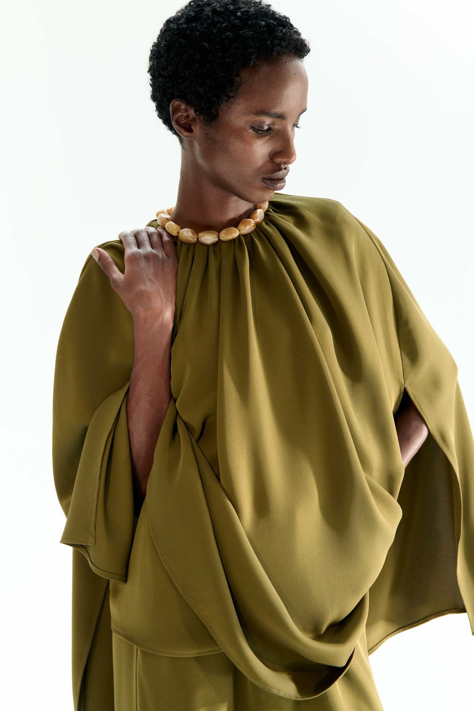 Bead-detail cape blouse - Dark khaki green - 1