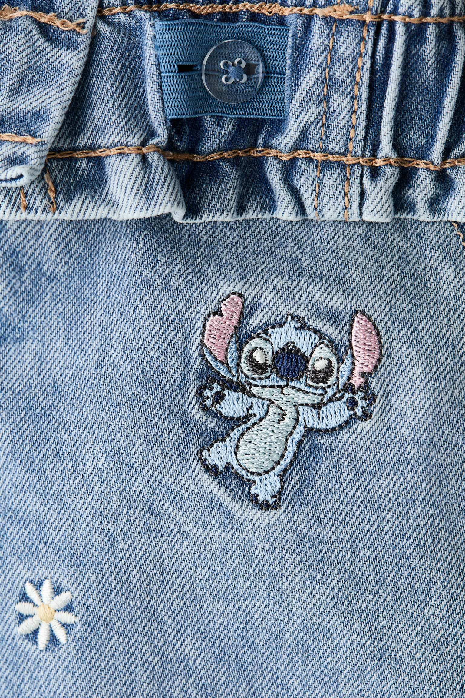 Motif-detail wide leg jeans - Denim blue/Lilo & Stitch/Denim blue/Minnie Mouse/Denim blue/Hello Kitty/Denim blue/Miffy/Light denim blue/Minnie Mouse/Denim blue/Lilo & Stitch/Denim blue/Lilo & Stitch - 6