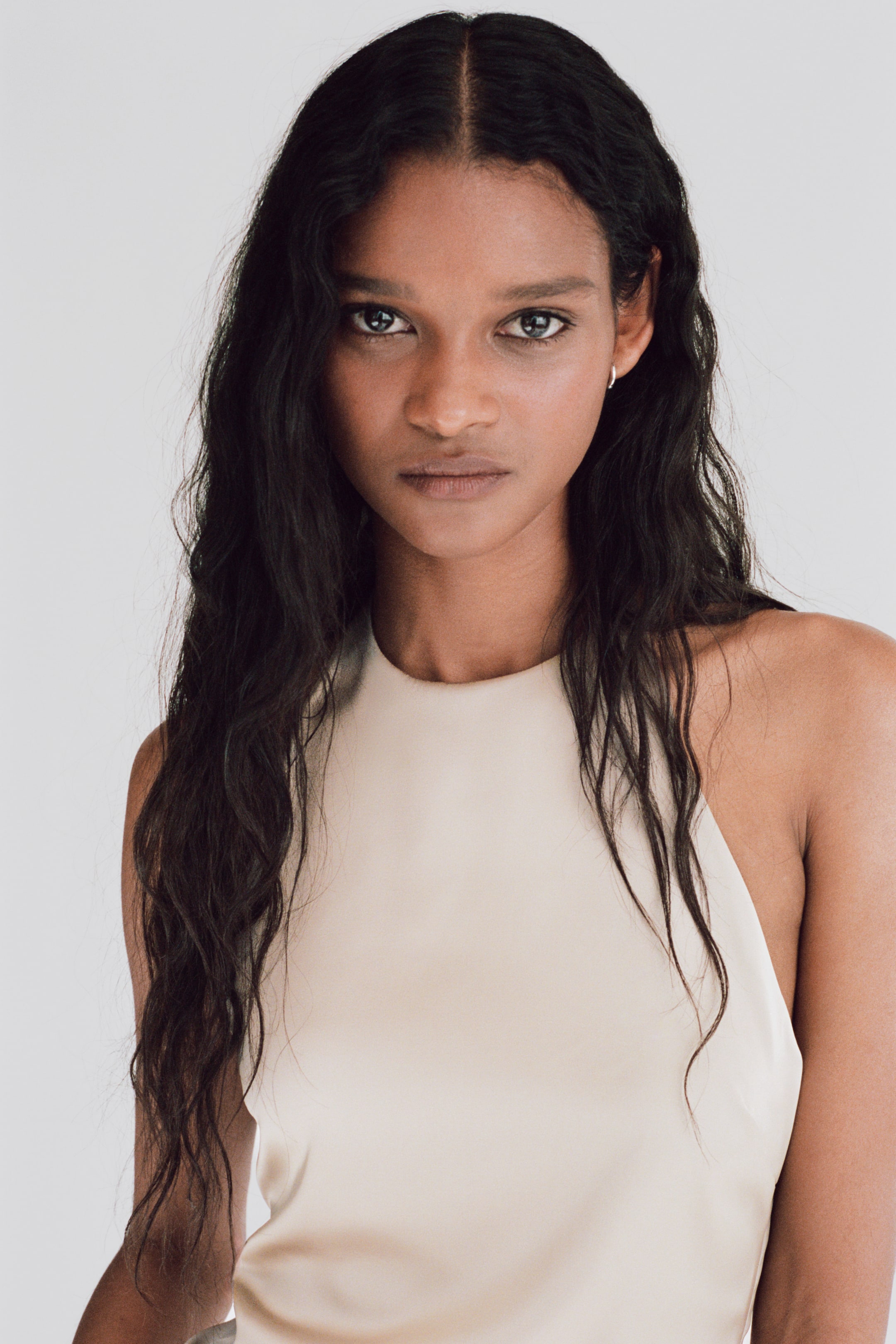 Haut asymétrique avec dos nu