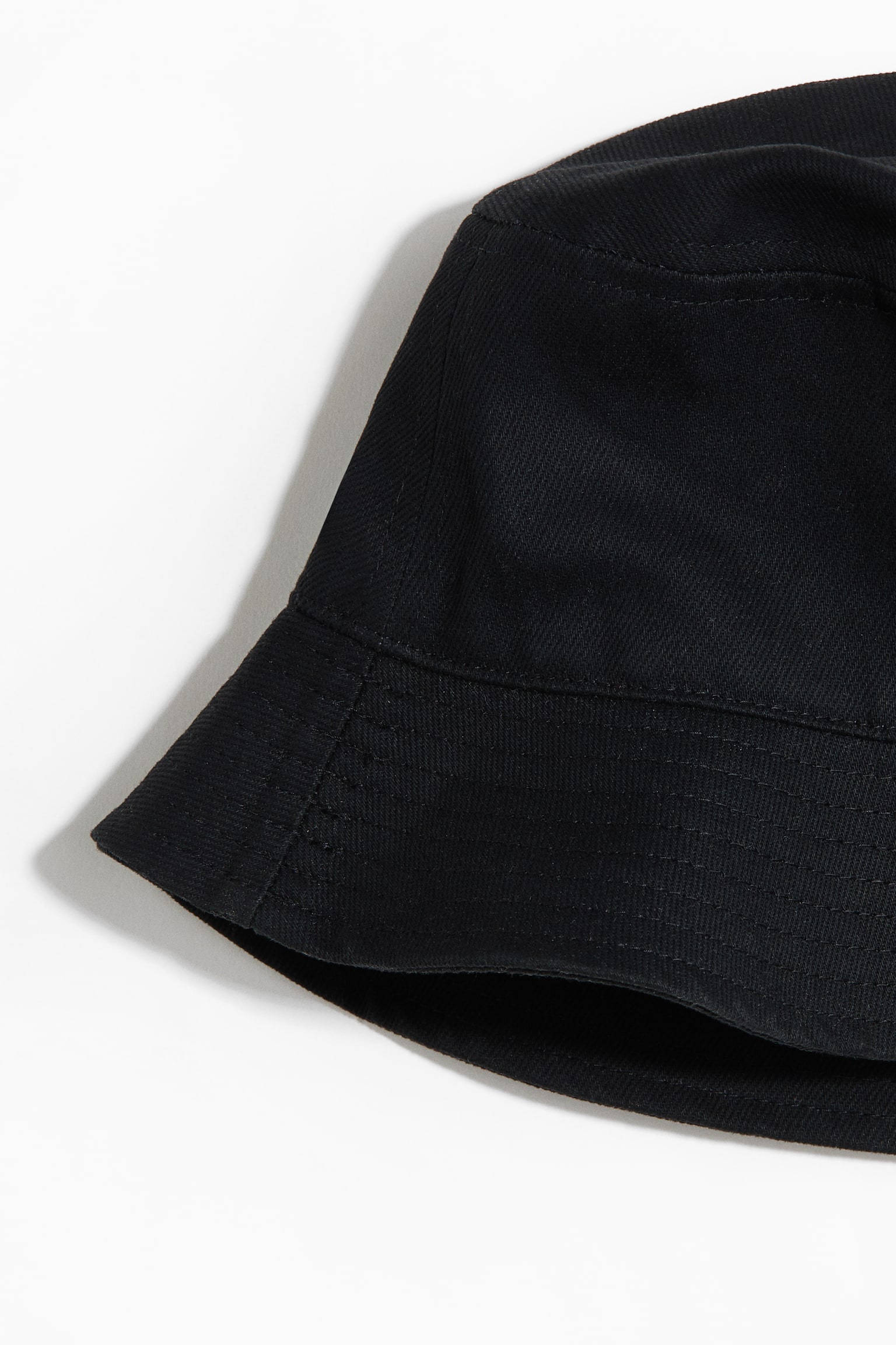 Cotton bucket hat - Black/Beige - 2