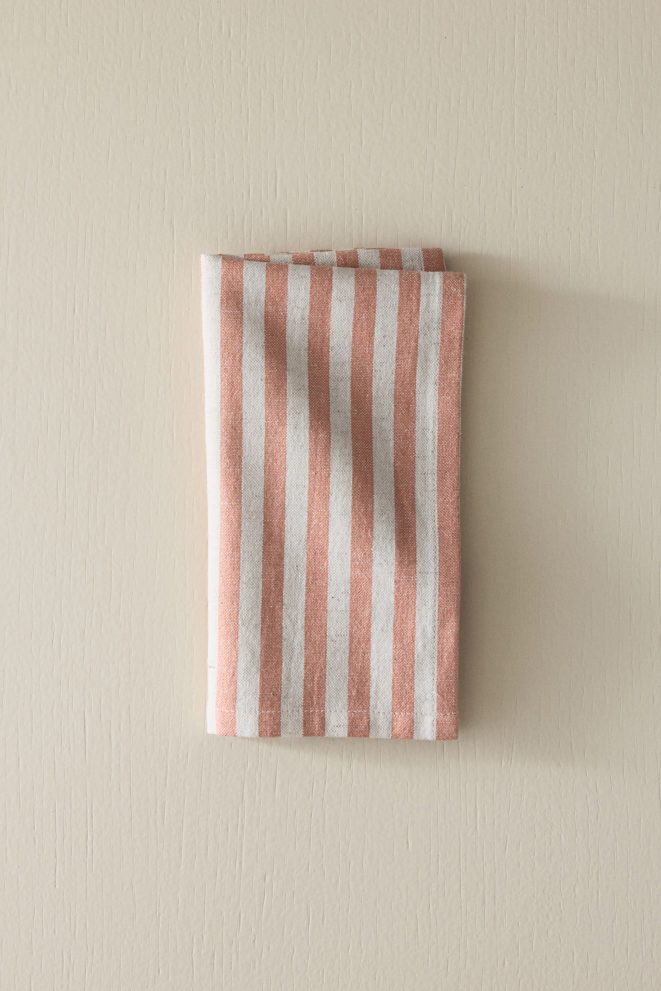 Ver imagen más grande: Pack de 4 servilletas de algodón - Terracota/Rayas - HOME | H&M ES 1