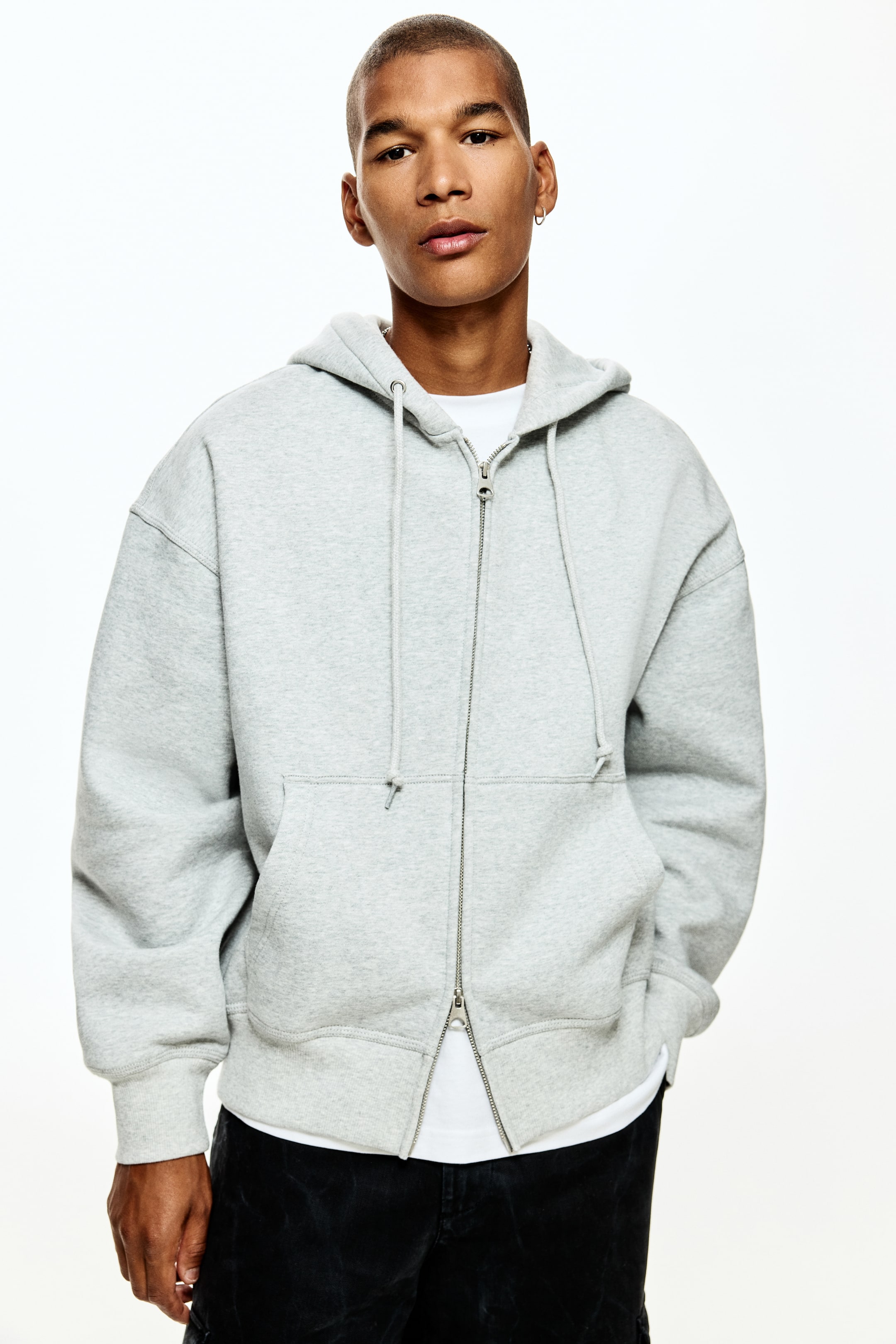 Xem ảnh lớn hơn: Áo hoodie kéo khoá Oversized Fit - Light grey marl - Men | H&M VN 1