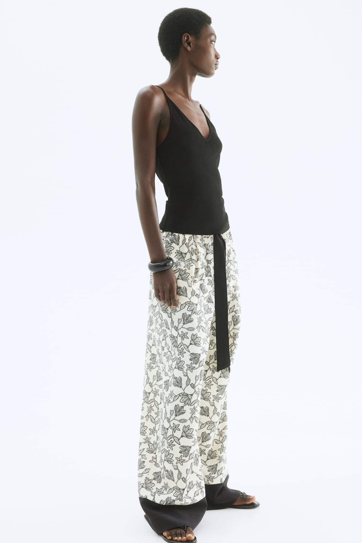 Wide-Leg Pants with Tie Belt