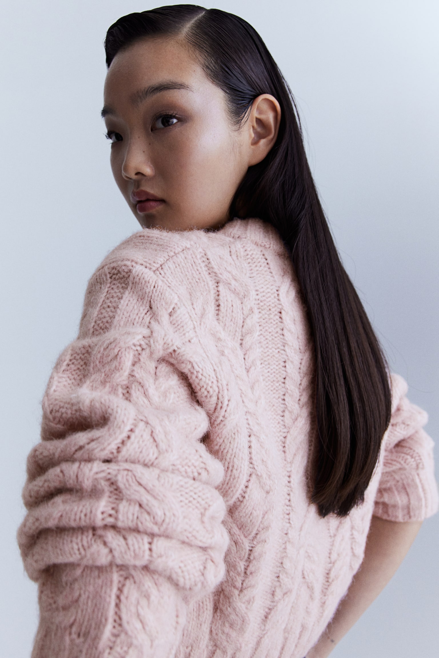 V-neck cable-knit jumper - Light dusty pink/Cream - 6