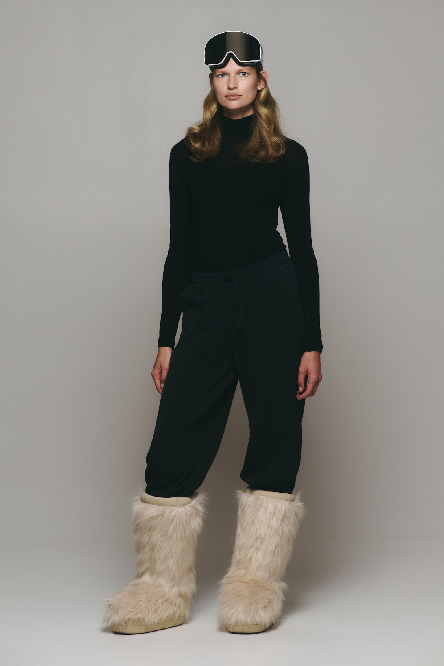 Женский топ H&M Move Wool Base-Layer Ski, цвет: Чёрный — фото 3