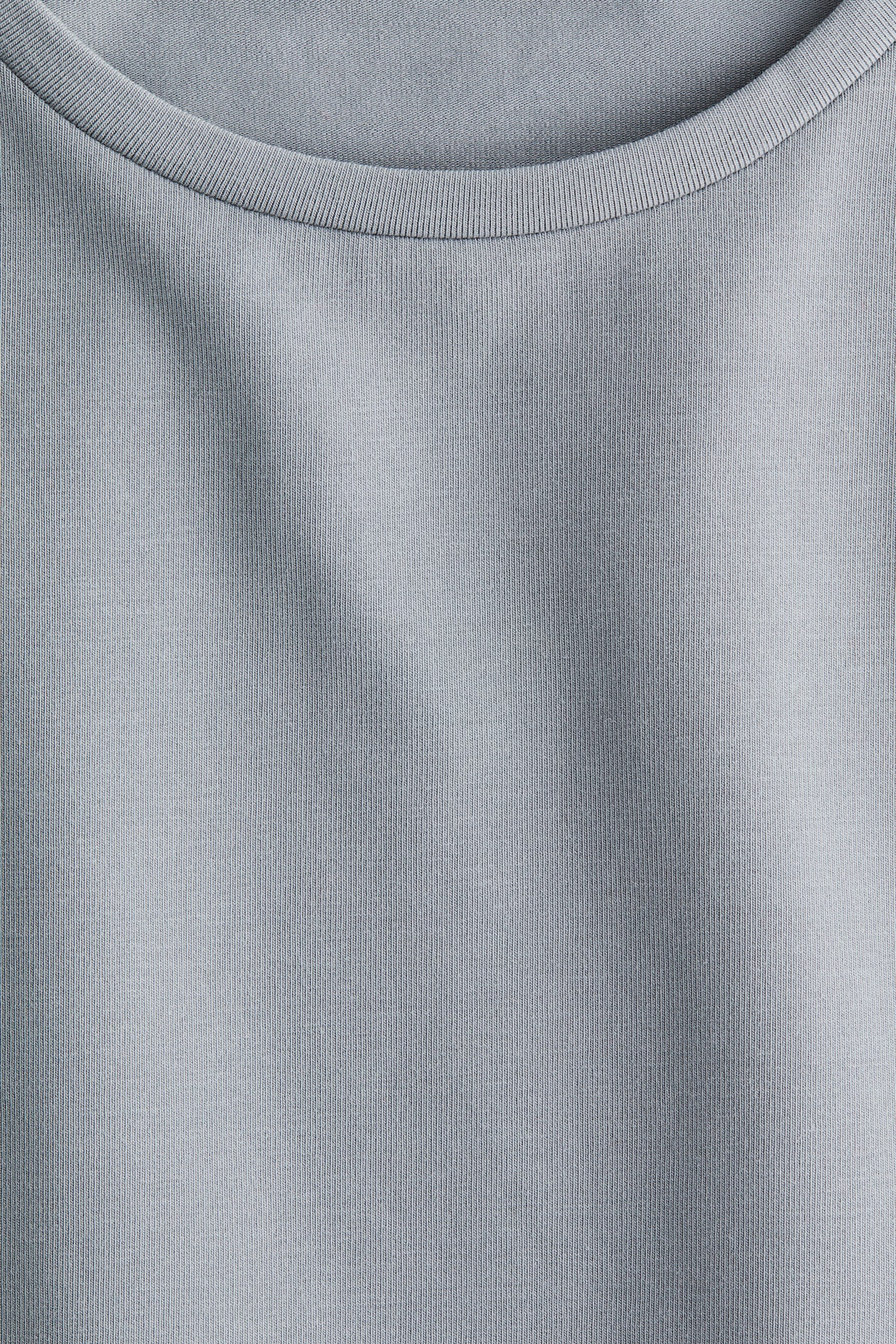 Short T-Shirt - image 4