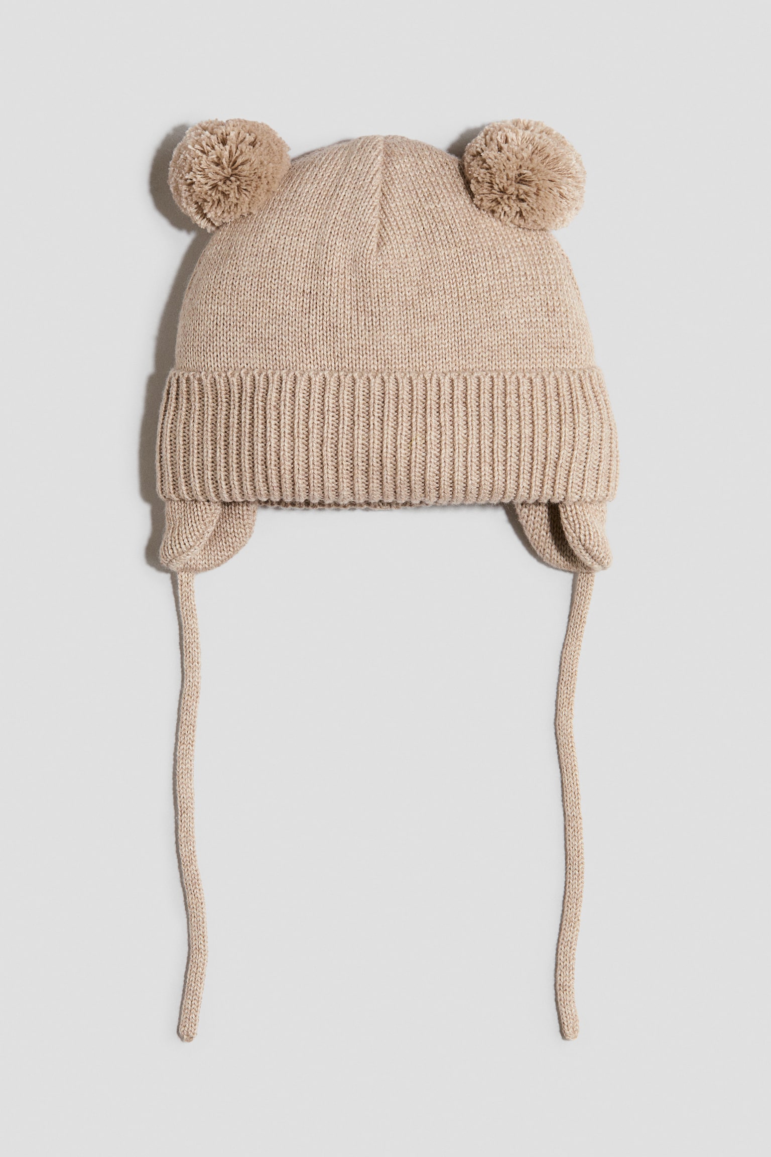 Fleece-lined chin-tie beanie - Beige/Brown