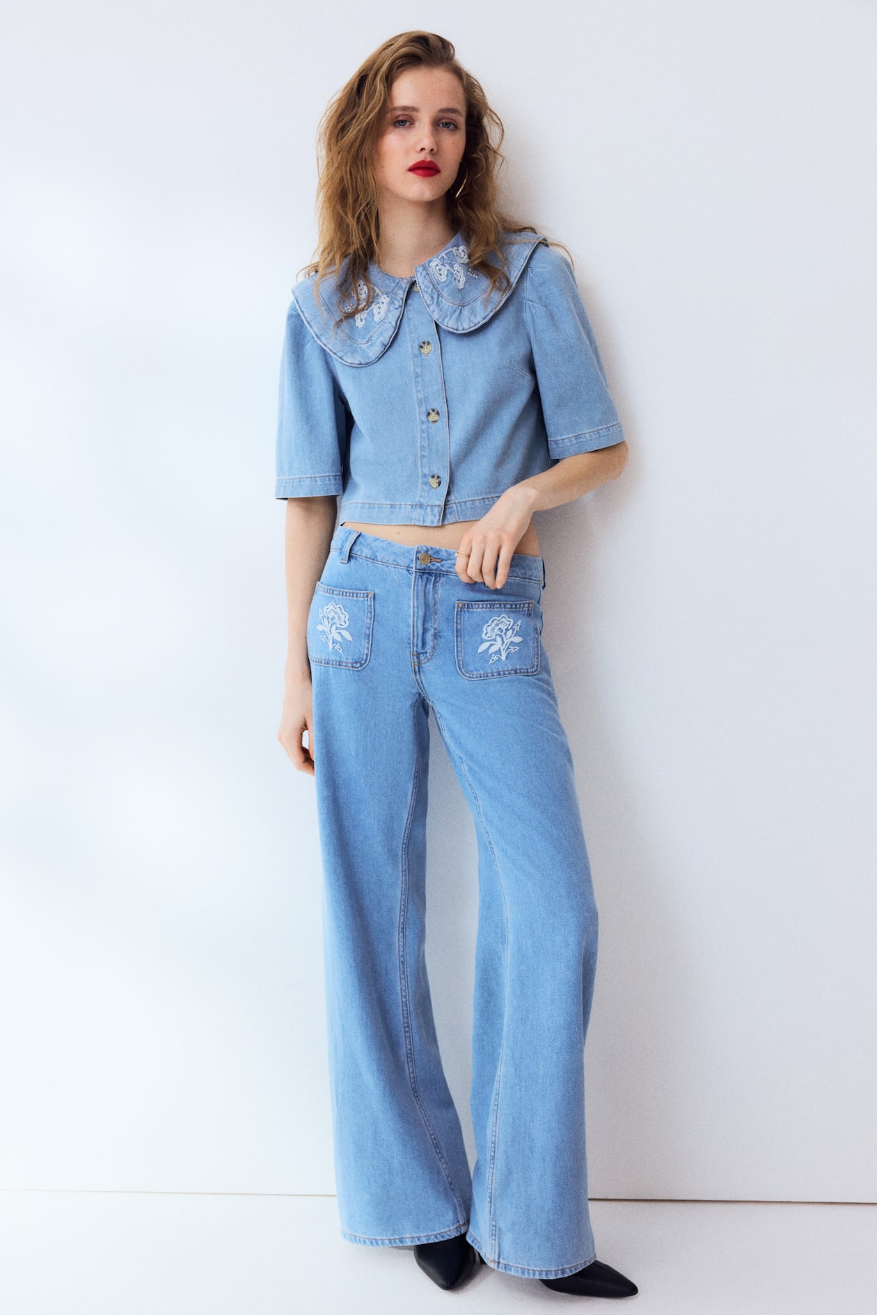 Denim Blouse with Collar - image 3