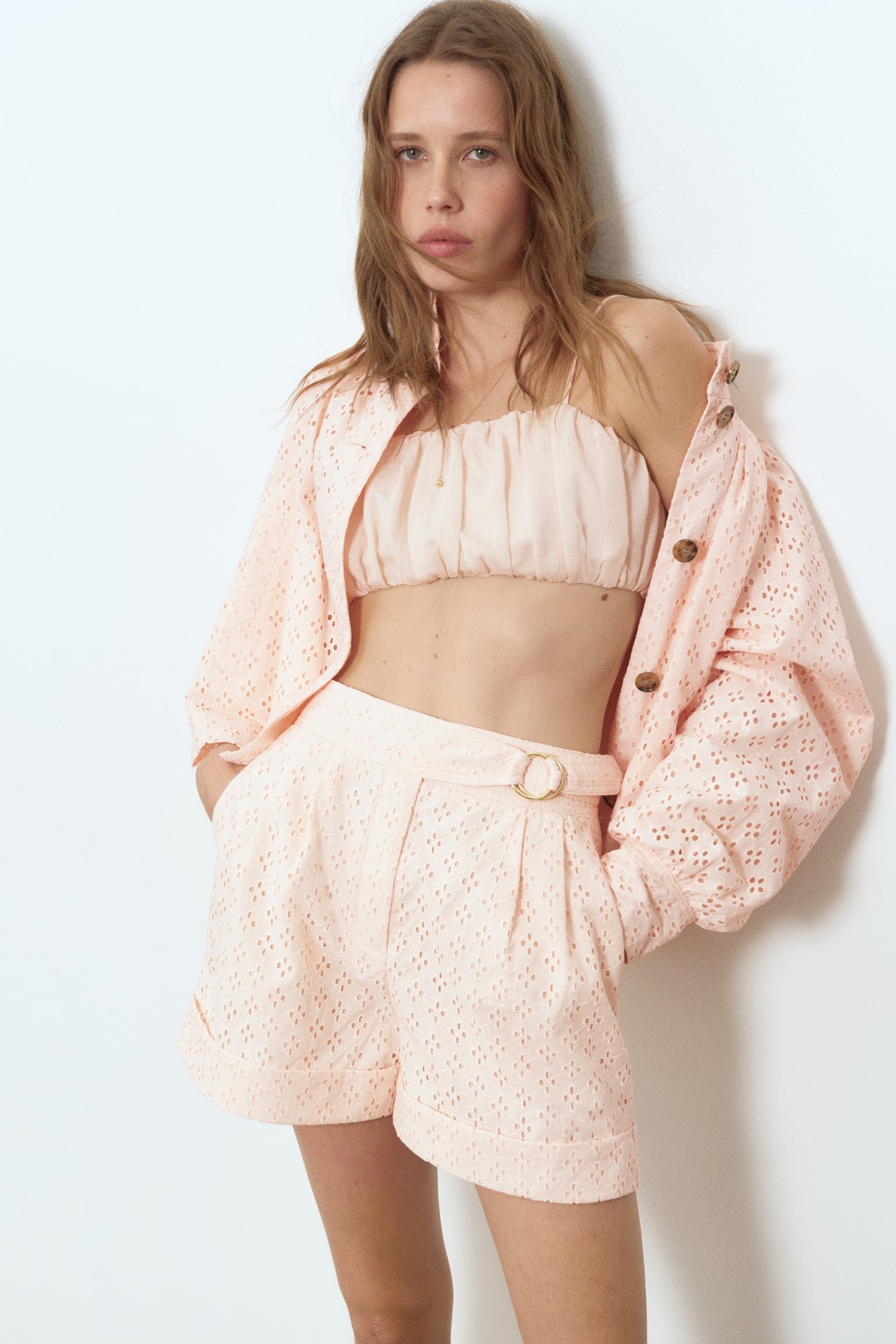 Broderie anglaise cotton shorts - Pale pink - 5