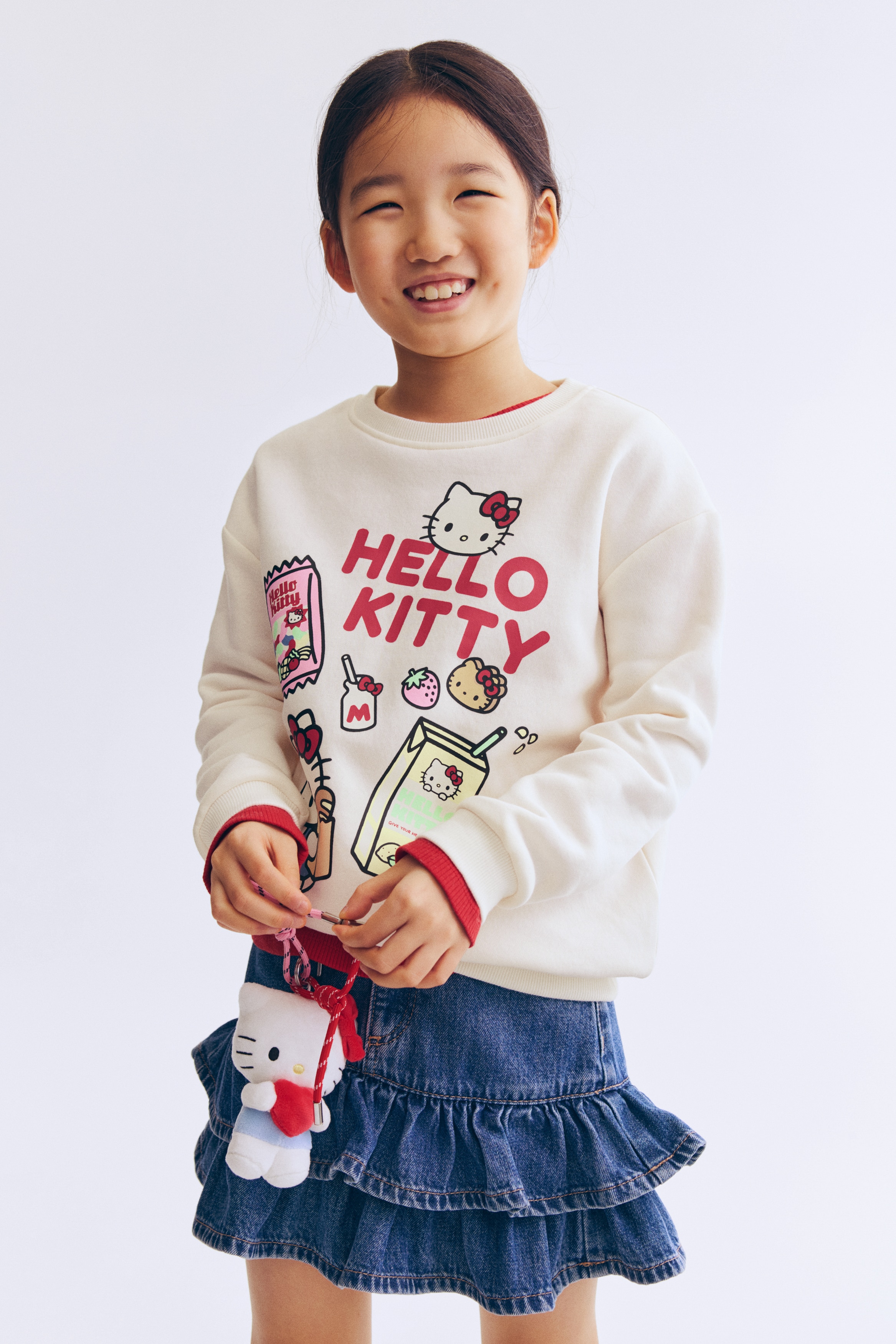 圖案運動衫 - 奶油色/Hello Kitty/淺藍色/冰雪奇緣/奶油色/妙妙犬布麗/粉紅色/佩佩豬/粉紅色/米妮/紫色/星際寶貝/白色/Hello Kitty/淺粉紅色/米妮/粉紅色/Hello Kitty/淺米色/星際寶貝/淺灰混色/星際寶貝/淺藍色/Hello Kitty/黃色/Hello Kitty/白色/米妮/白色/佩佩豬/白色/酷洛米/淺藍色/星際寶貝/粉紅色/崔弟/粉紅色/星際寶貝/奶油色/Hello Kitty/淺藍色/大耳狗喜拿/淺紫色/粉紅色