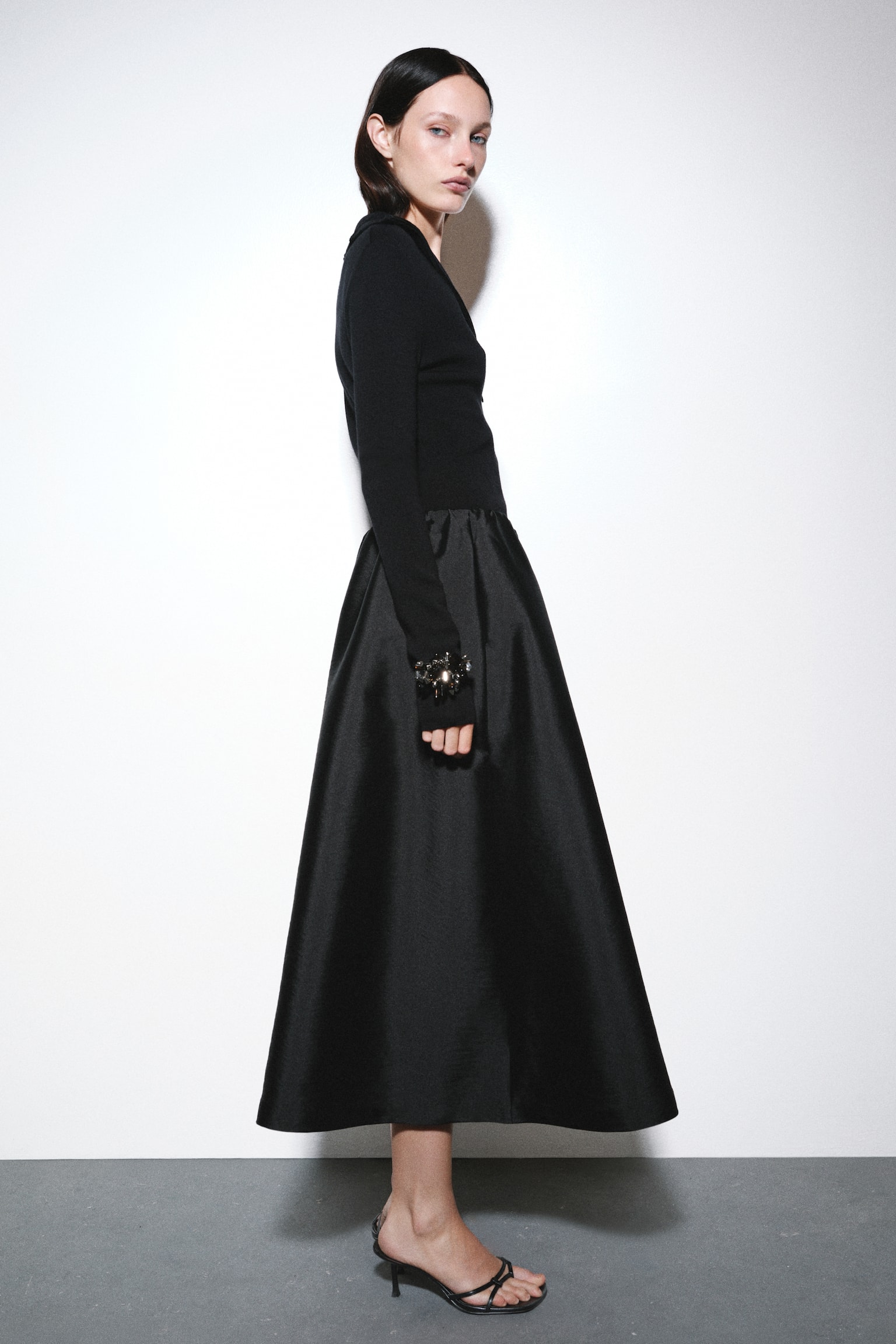 Женская юбка H&M A-Line Midi, цвет: Чёрный — фото 5