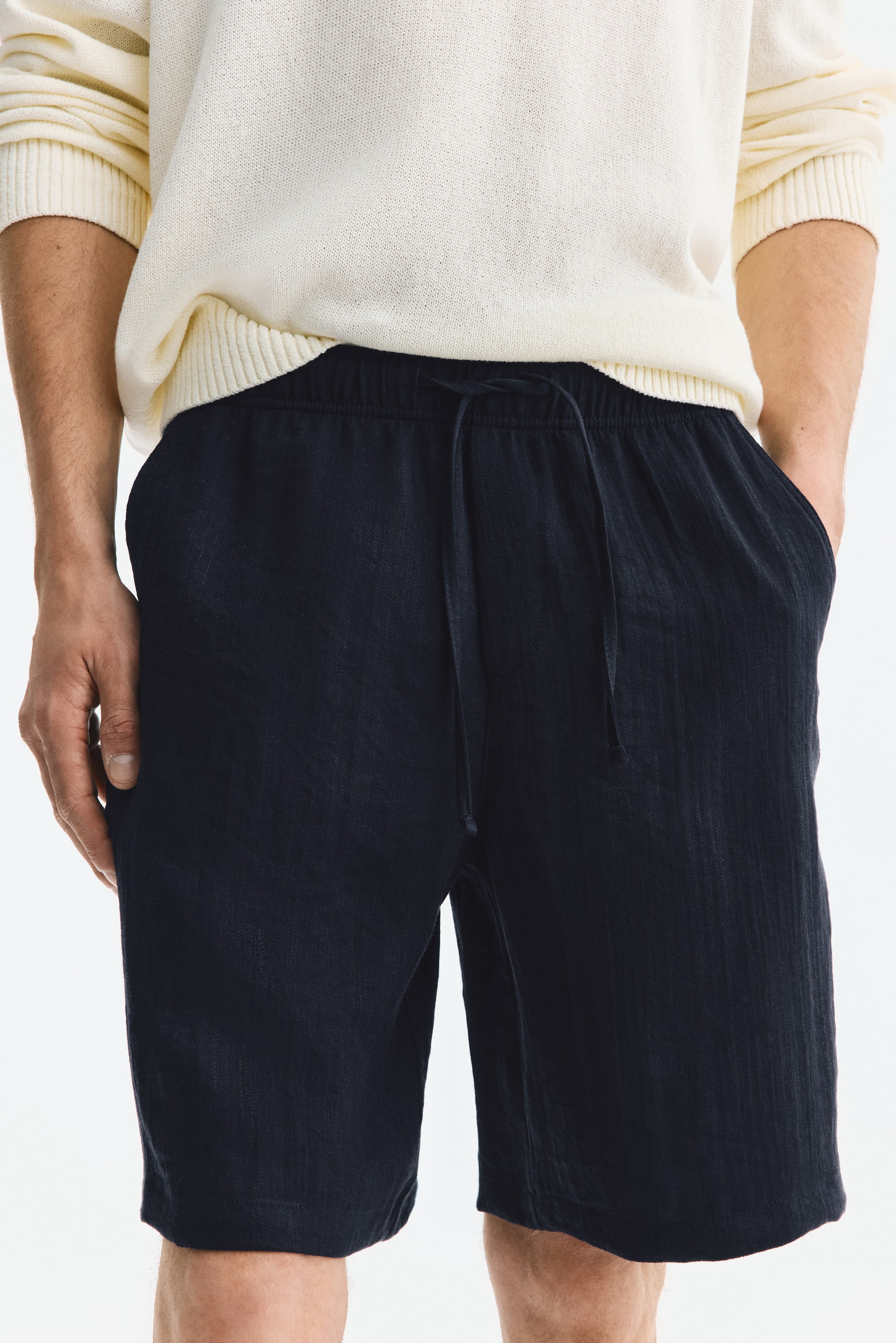 Short ample