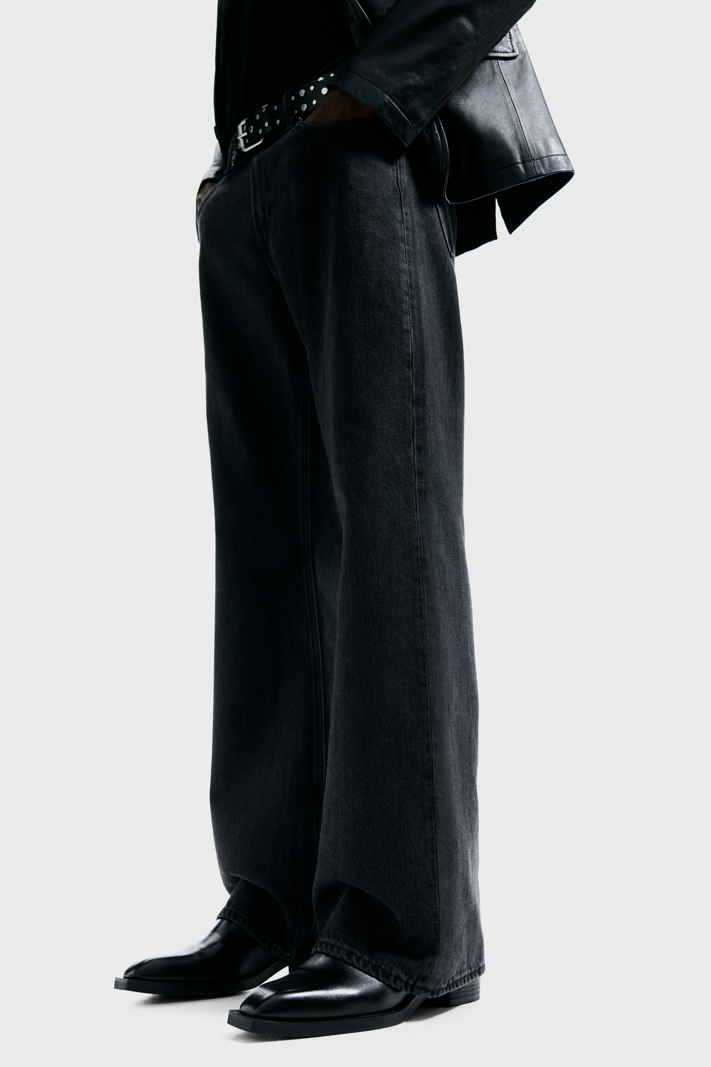 Relaxed Bootcut Jeans