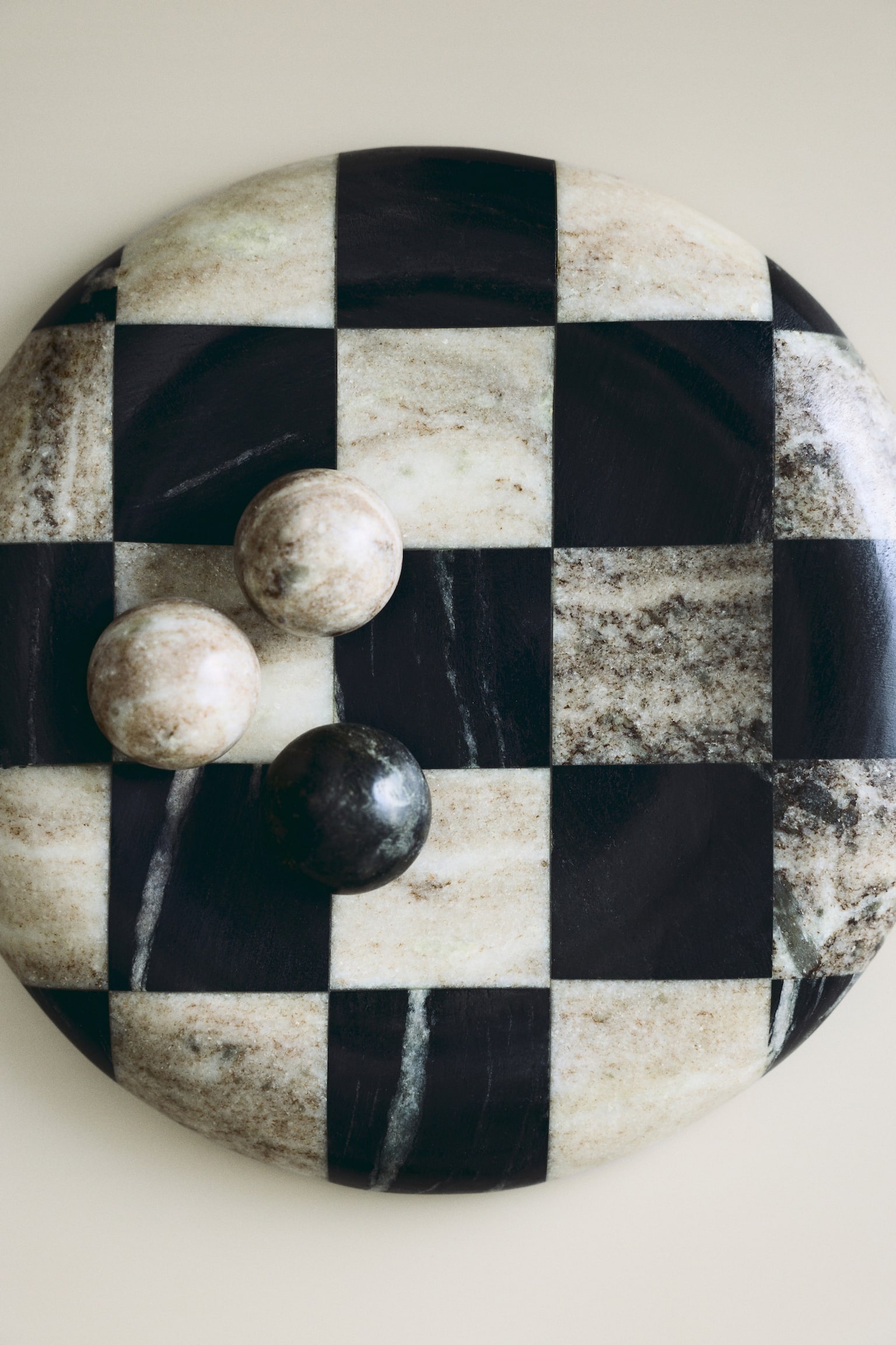 대형 마블 트레이 - 베이지/블랙 체크/베이지/화이트 체크 - 2