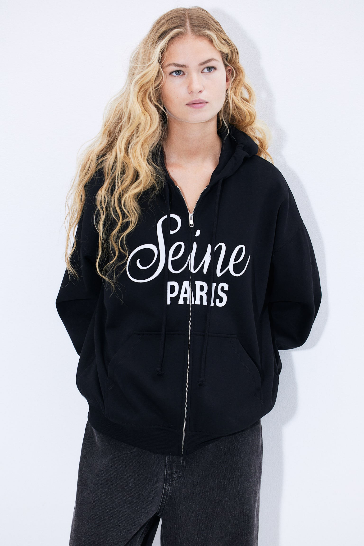 Oversized zip-through hoodie - Black/Seine/Red/Saint-Denis/Light beige/California/Light beige/Pure at Heart - 4