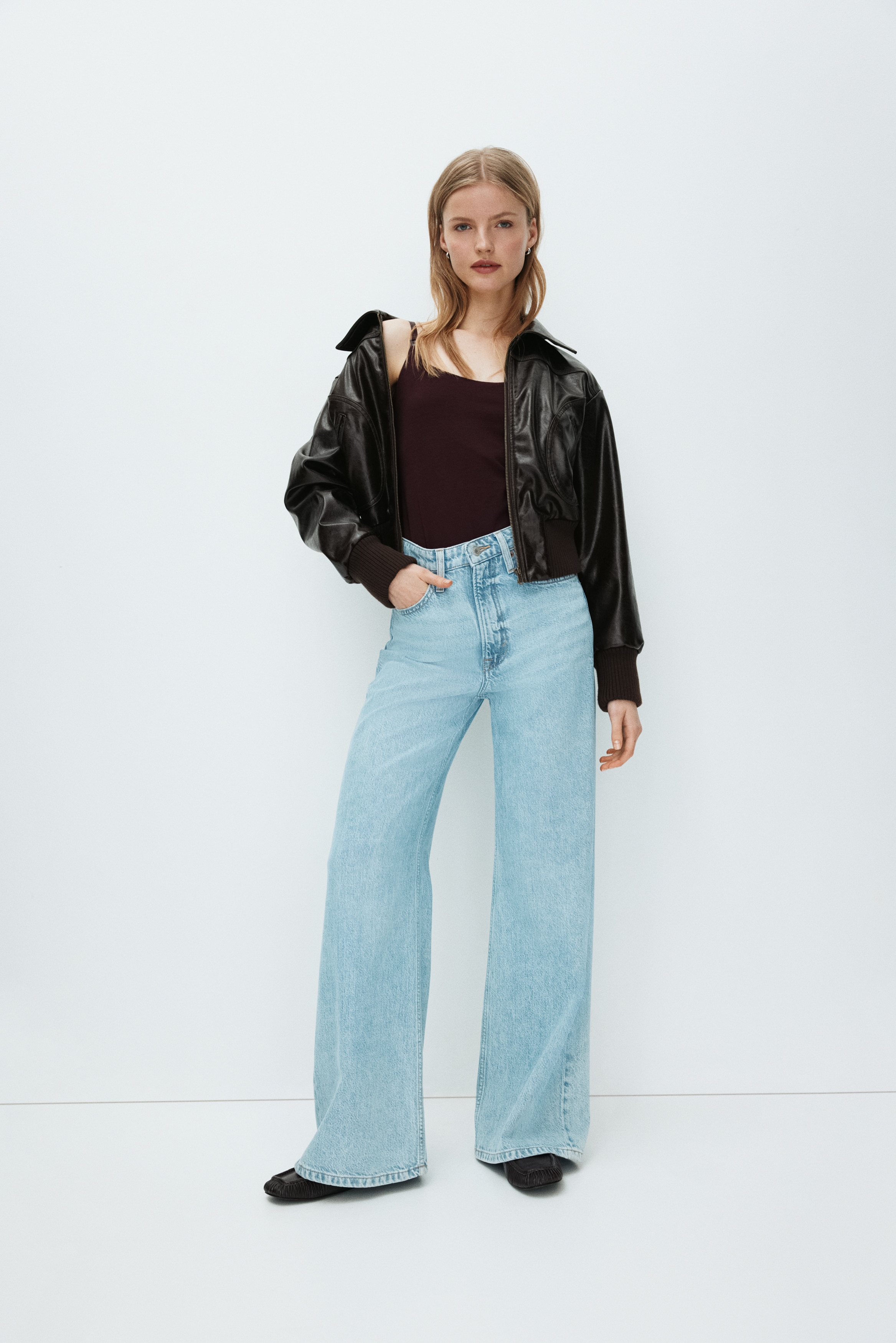 MAMA Lot de 3 tops d'allaitement à bretelles fines - Bordeaux/rose ancien/Gris foncé/blanc/noir/Noir/blanc/gris chiné/Beige clair/noir/blanc/Rose clair/crème/Blanc/vert sauge/Beige/noir/blanc/Light blue/White/Bordeaux/rose poudré