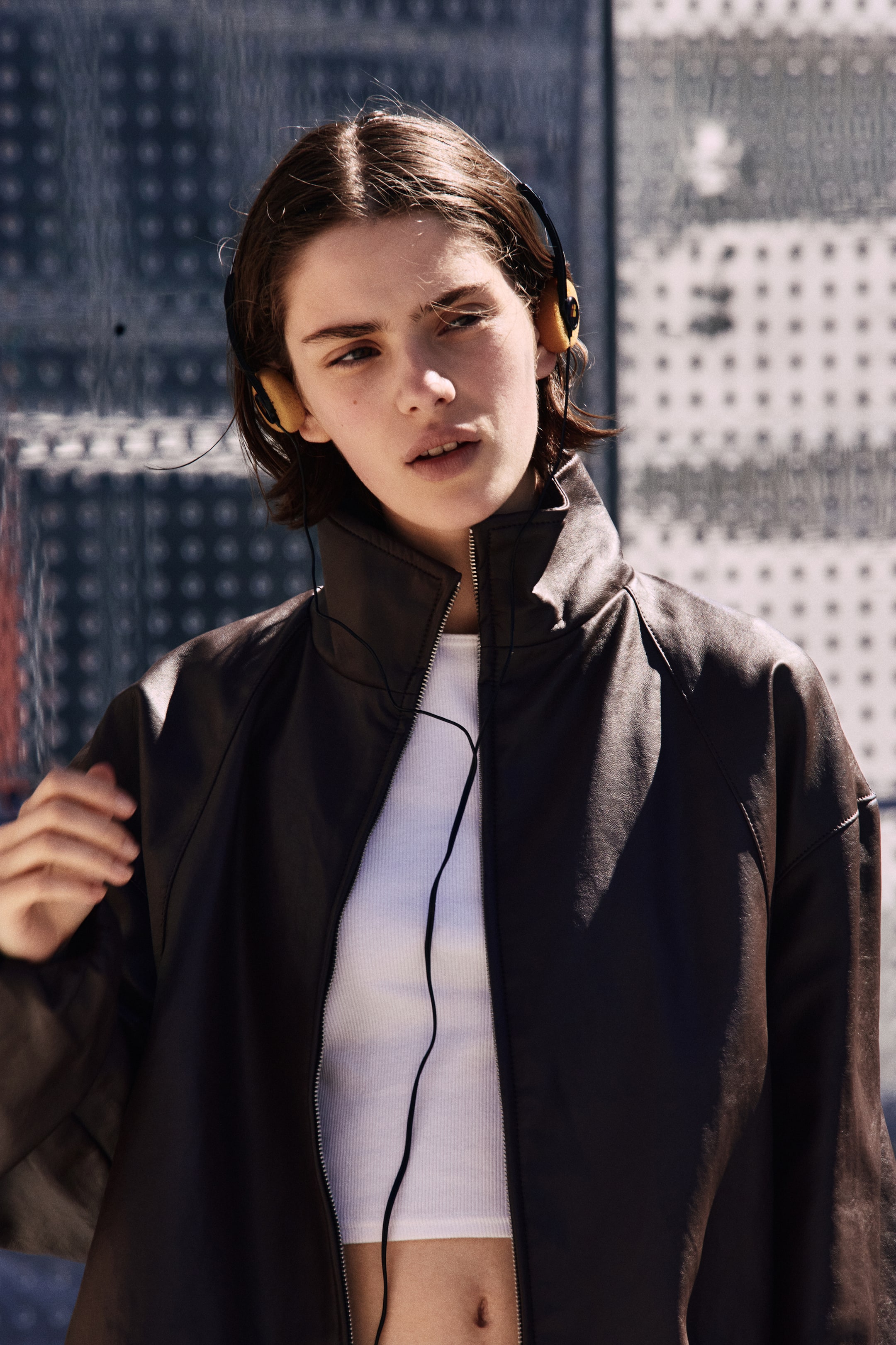 Женские куртки H&M Balloon-Sleeved Coated Jacket — фото 3