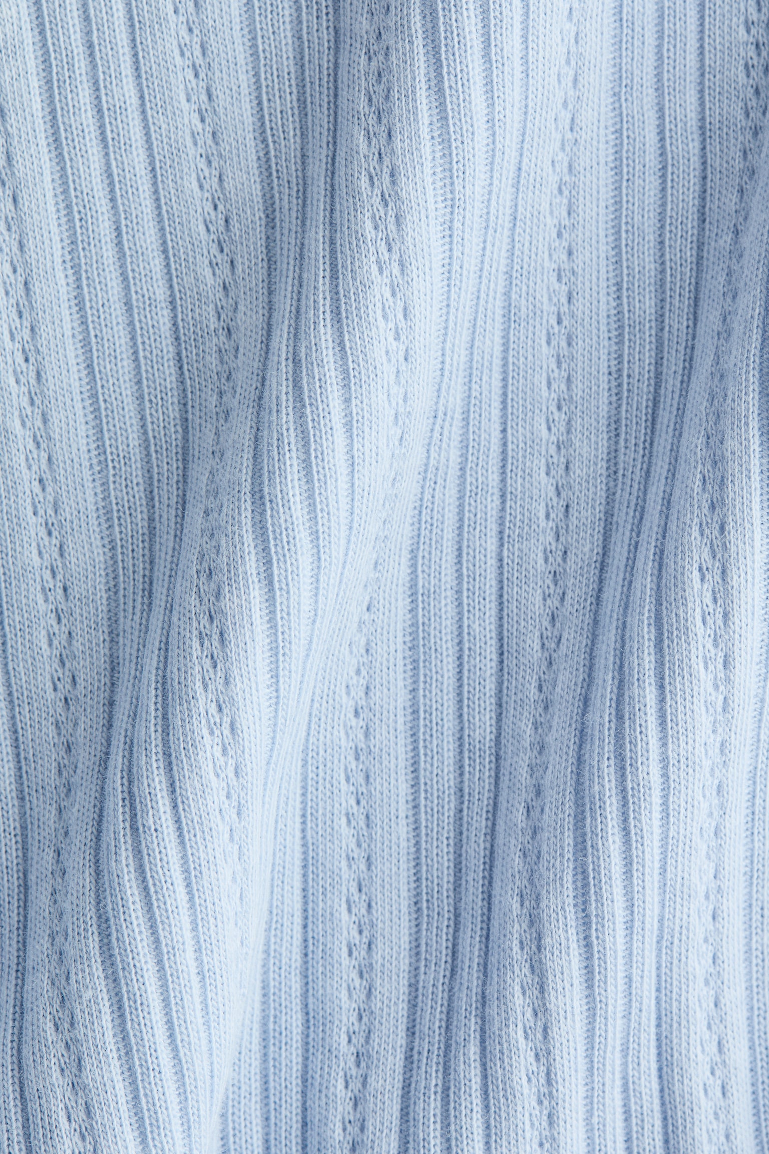 Top z ažurového žerzeje - Bleděmodrá/Bílá/Tmavě hnědá - 5