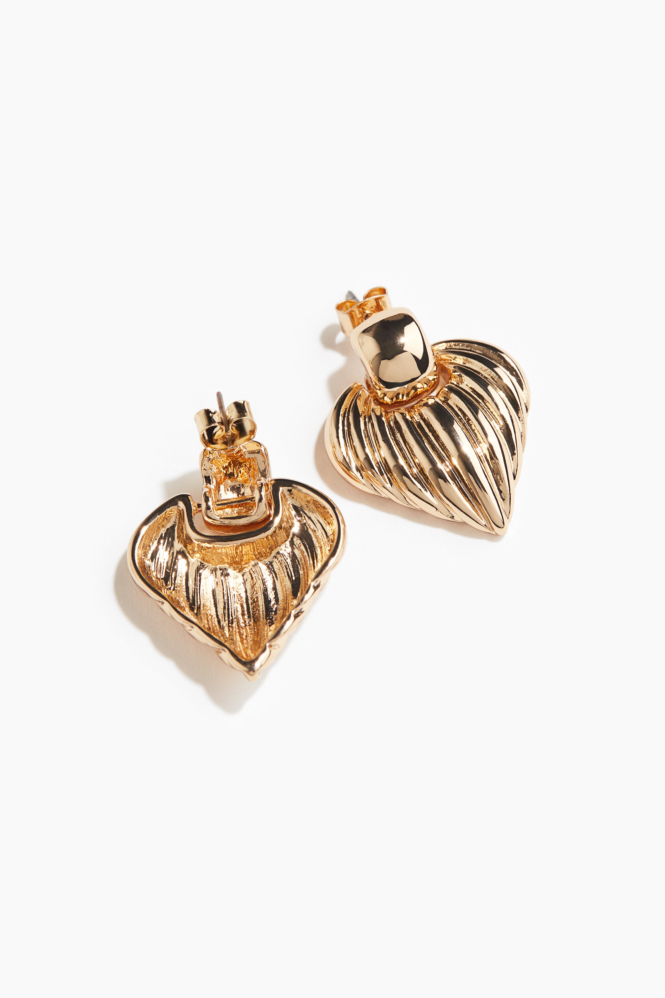 Pendant earrings