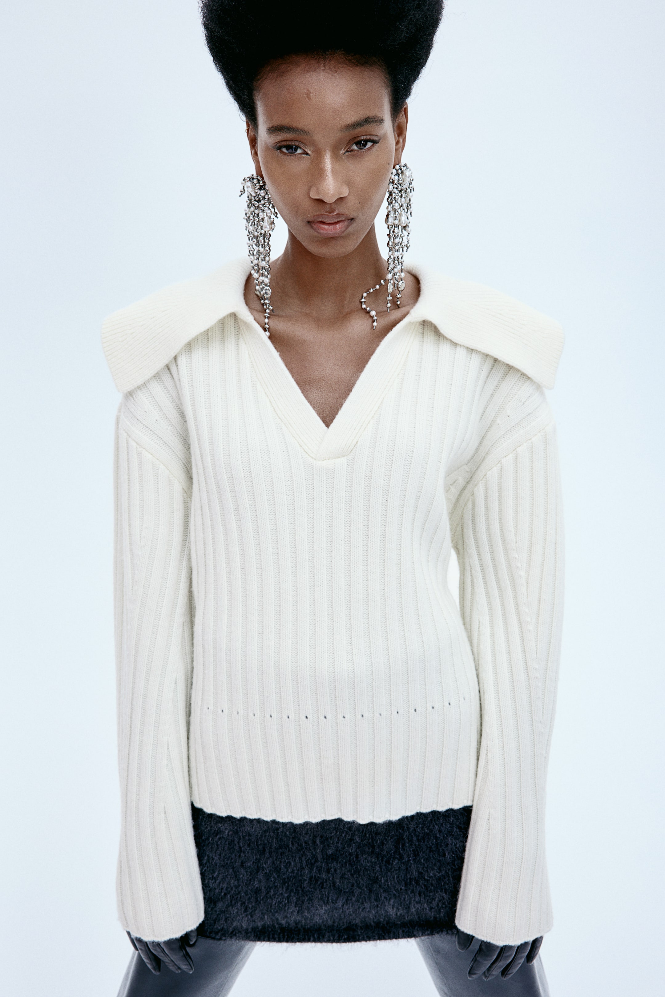 Wool Sweater with Collar