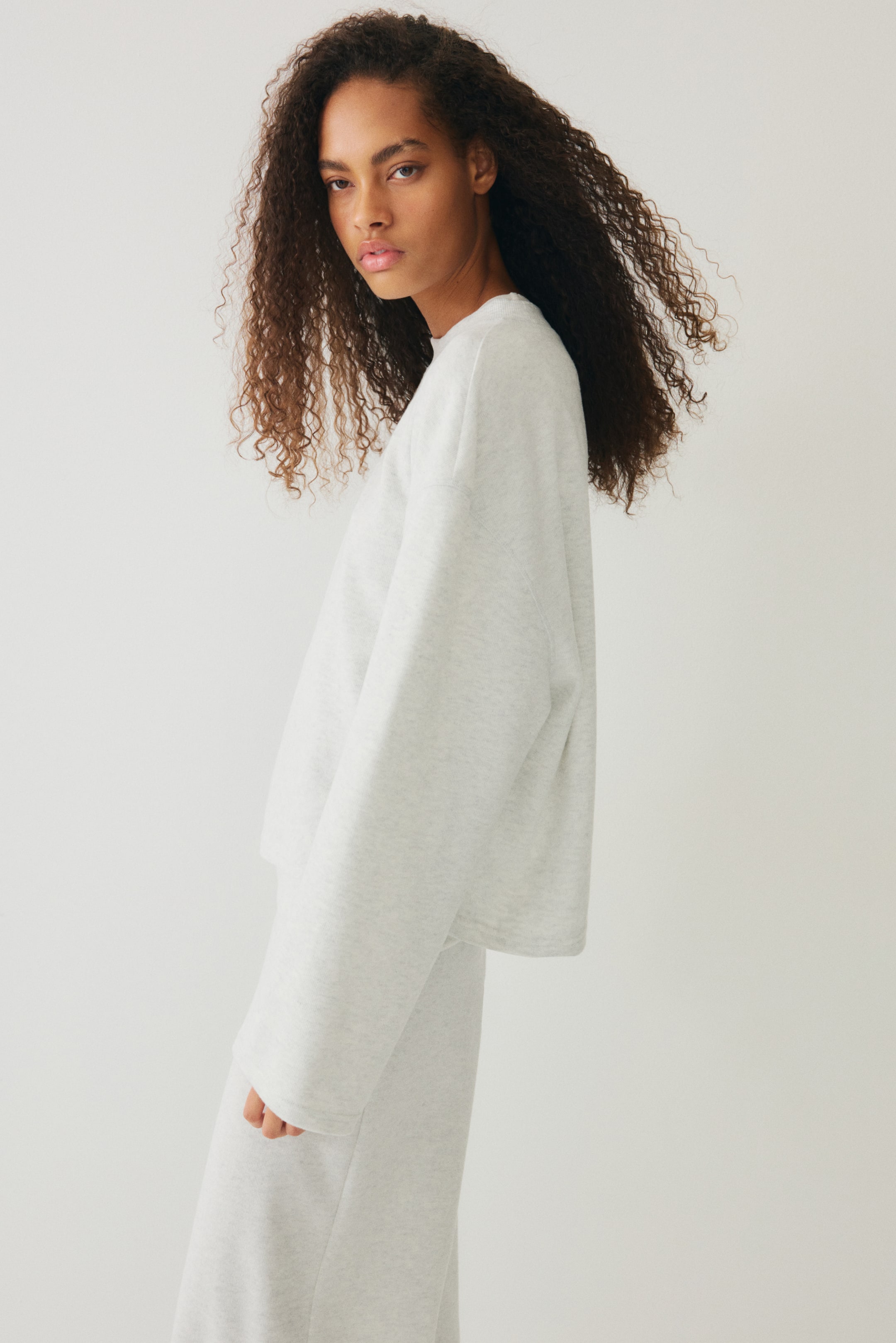 View larger image: 2-piece jersey top and trousers set - Light grey marl - Ladies | H&M 3