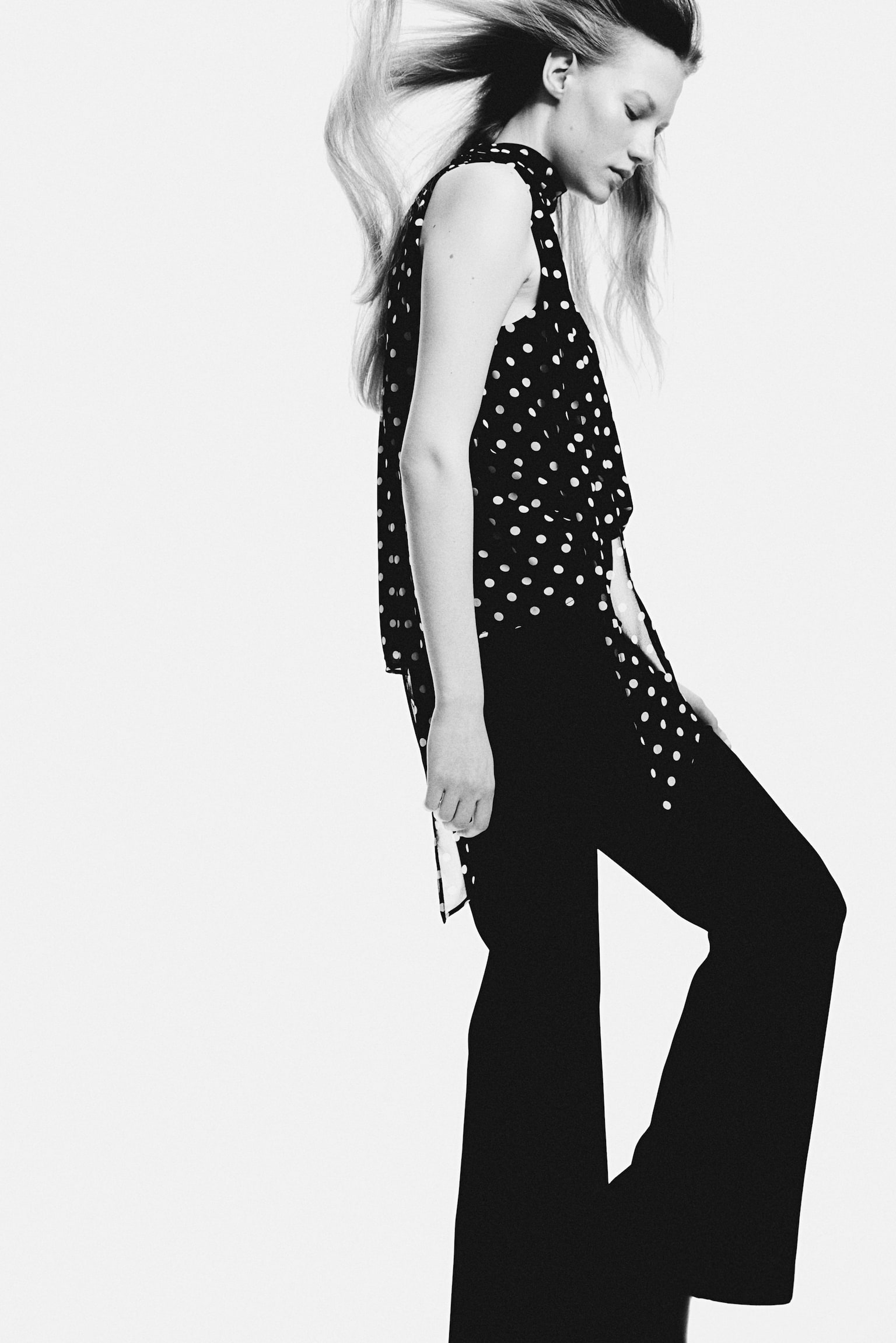 Flared tailored trousers - Black - 2