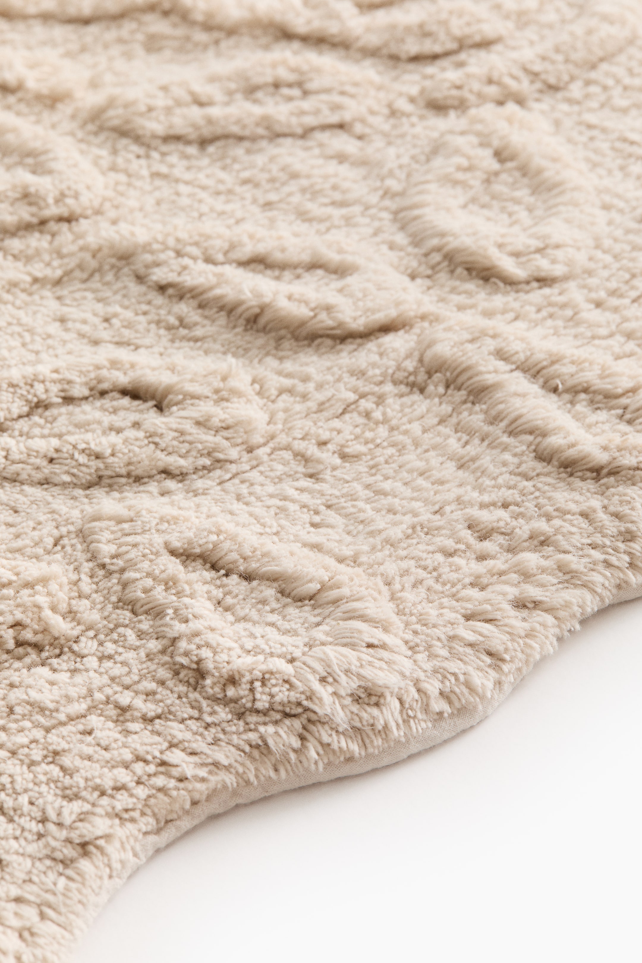 View larger image: Tufted cotton bath mat - Beige - Home All | H&M GB 2