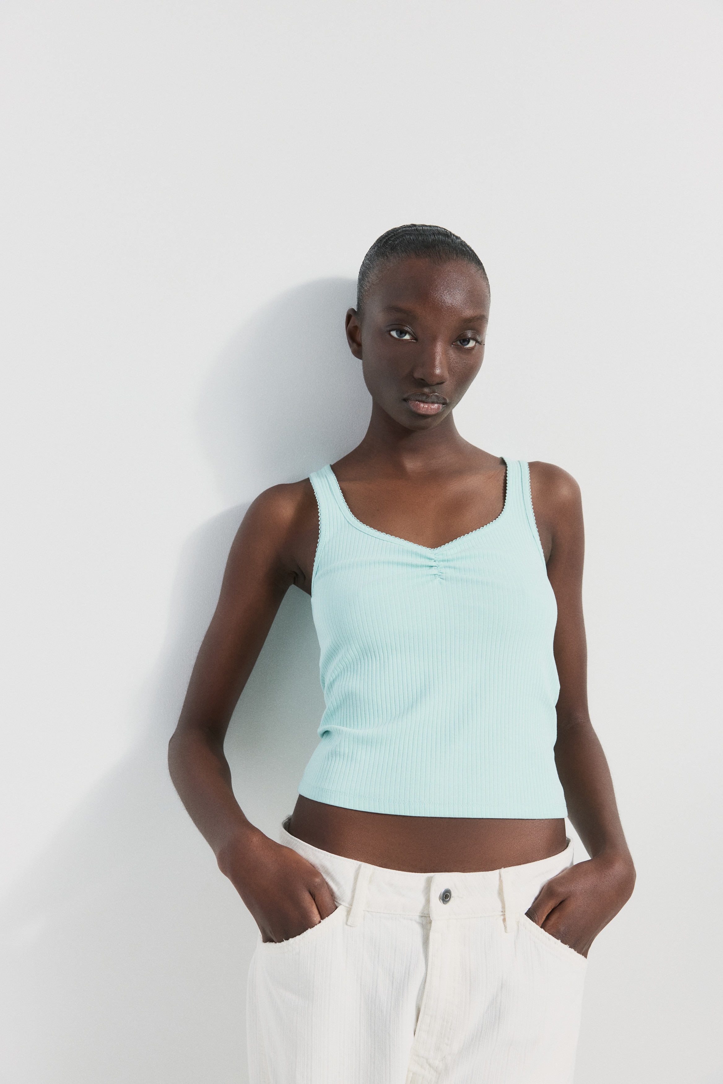 Women's Turquoise Tops | Crop Tops & Going Out Tops | H&M CA