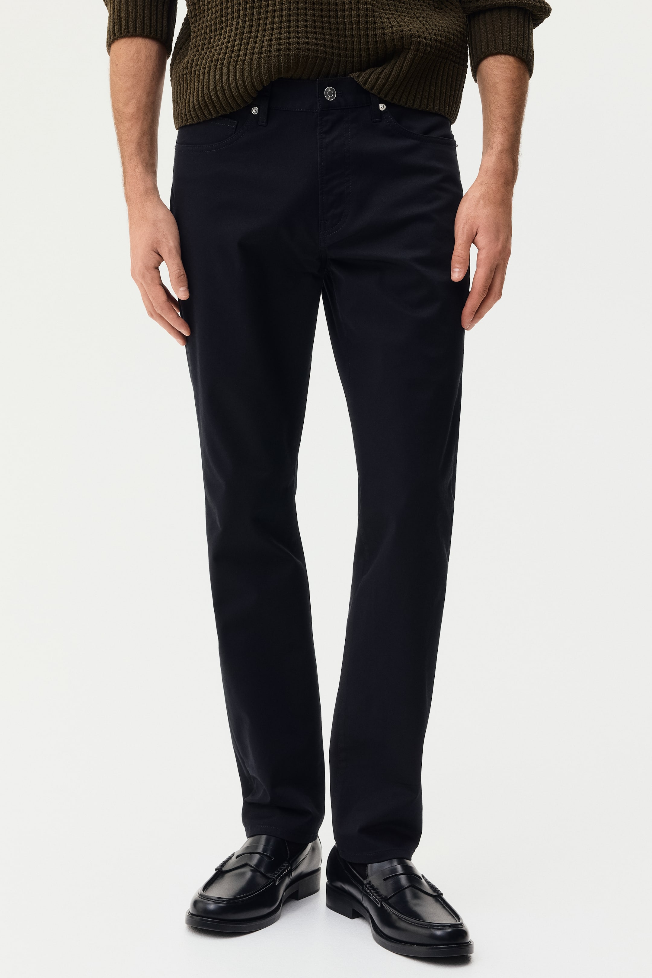 Xem ảnh lớn hơn: Quần dài 5 túi Slim Fit - Màu đen - Men | H&M VN 2