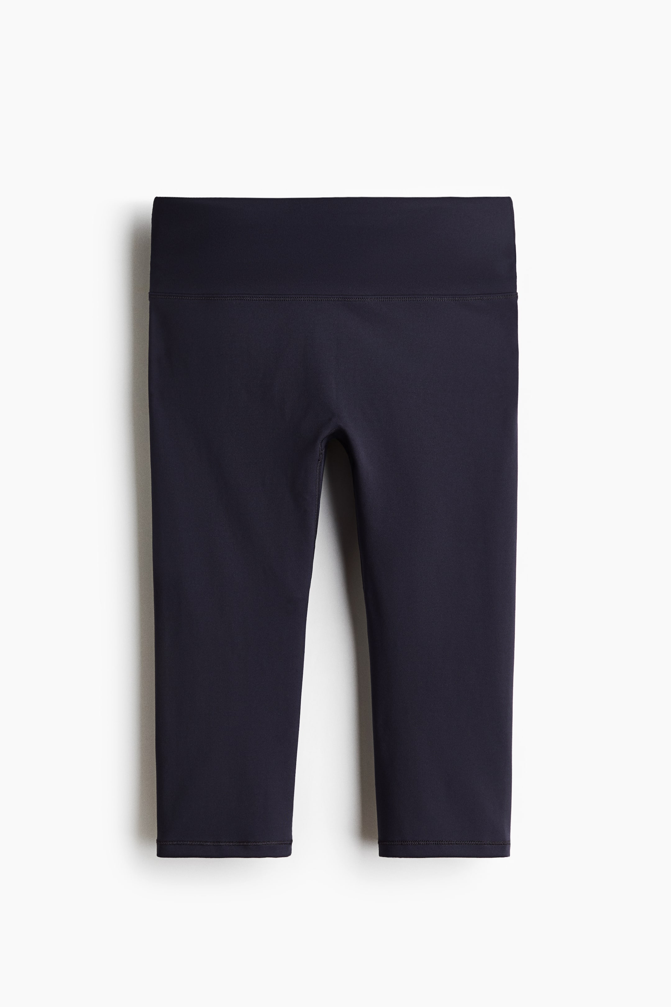 View larger image: Capri sports leggings with SoftMove™ - Purple haze - Ladies | H&M GB 1