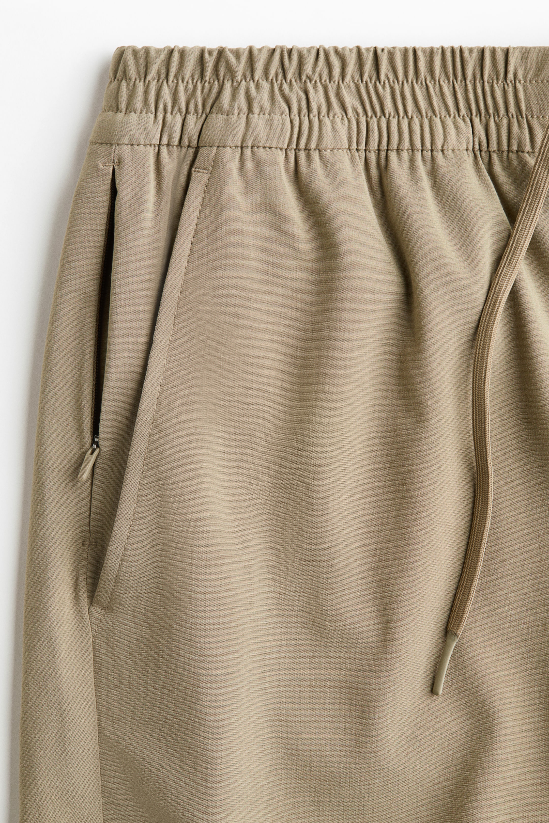Мужские шорты H&M Four-Way Stretch Regular-Fit Shorts — фото 4