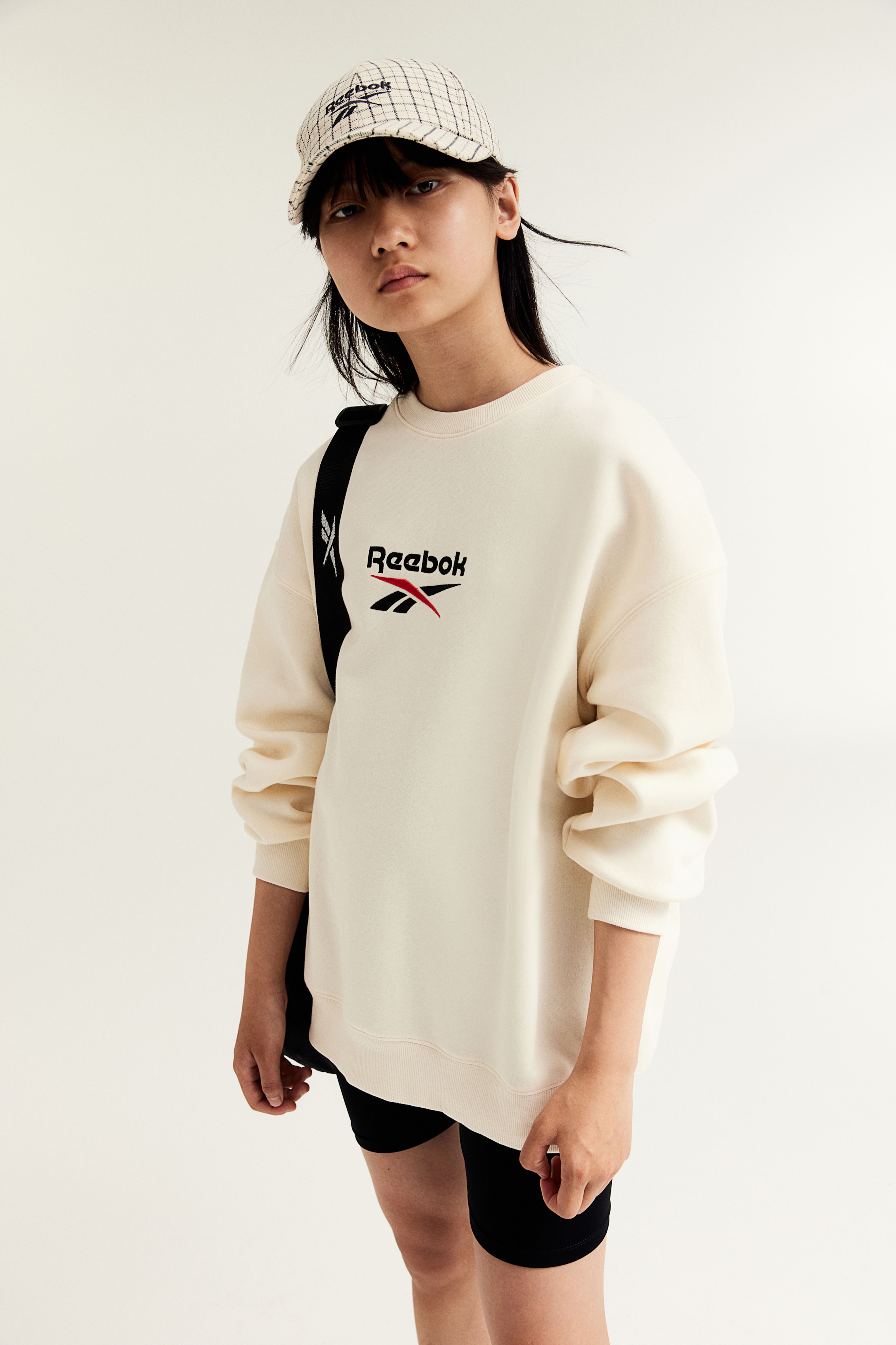 Oversized Sweatshirt White Reebok Kids H M US