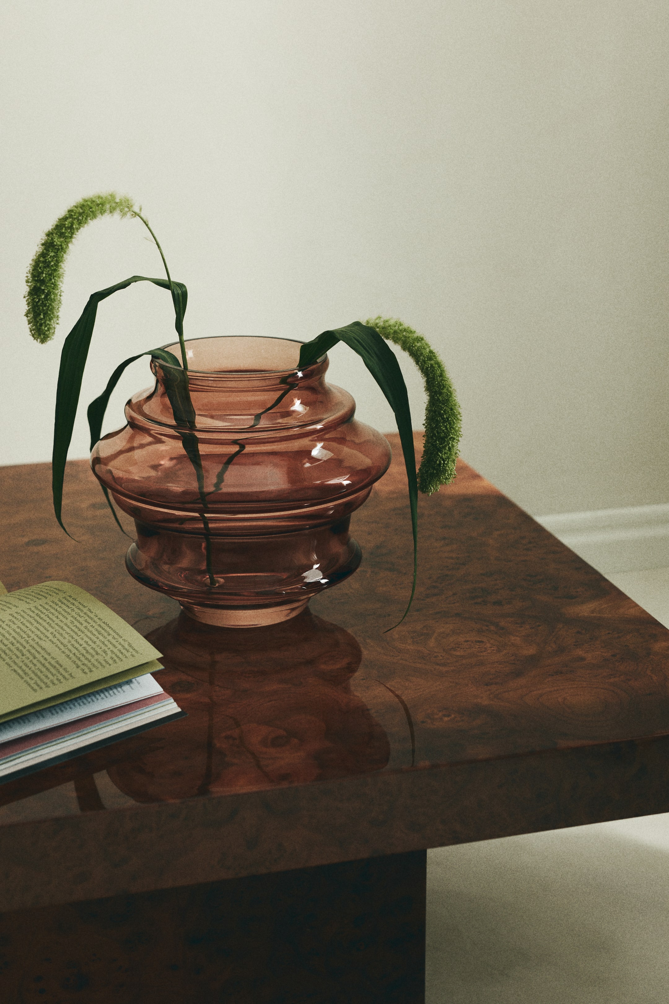 View larger image: Large Tiered Vase - Pink - Home All | H&M CA 1