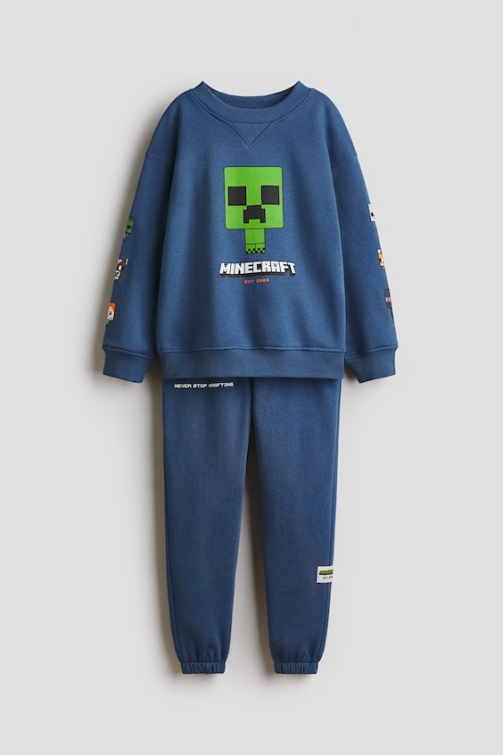 Детские топы H&M 2-Piece Printed Sweatshirt and Joggers Set