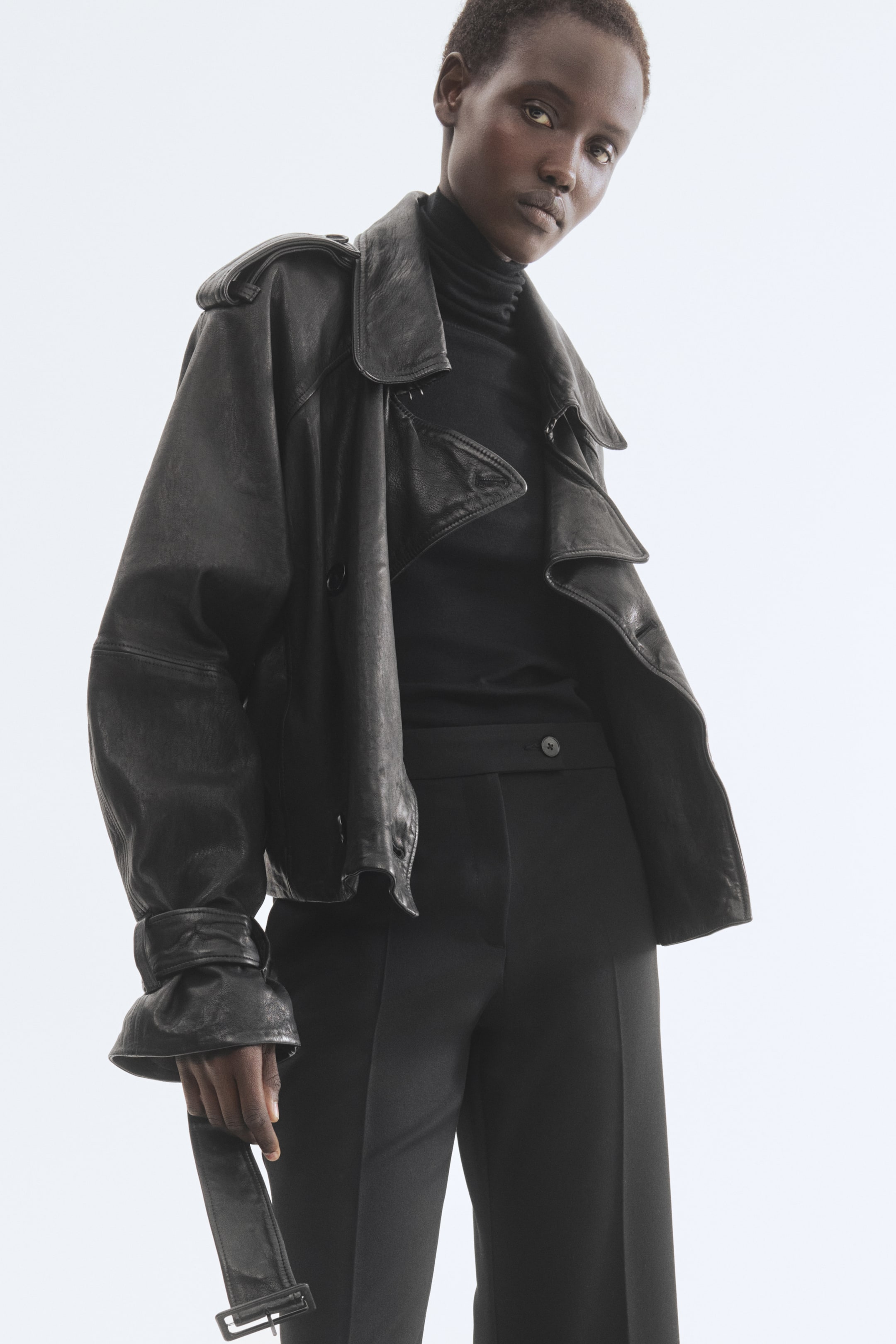 Женские брюки H&M Bootcut Ankle-Length Pants — фото 5
