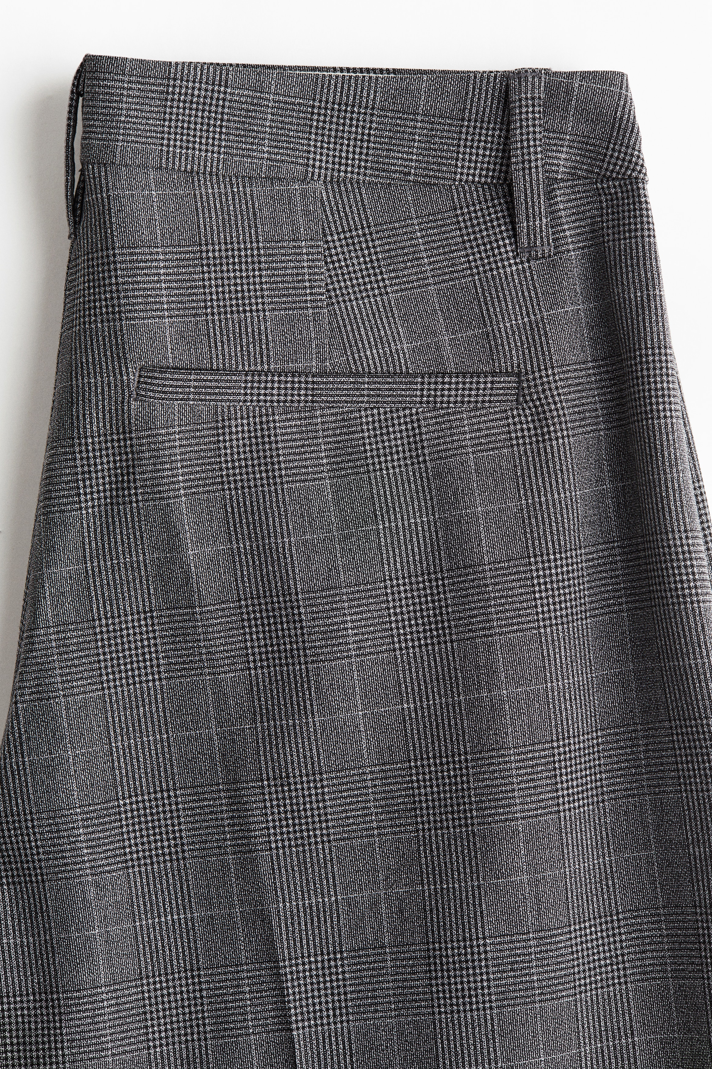 Wide tailored trousers