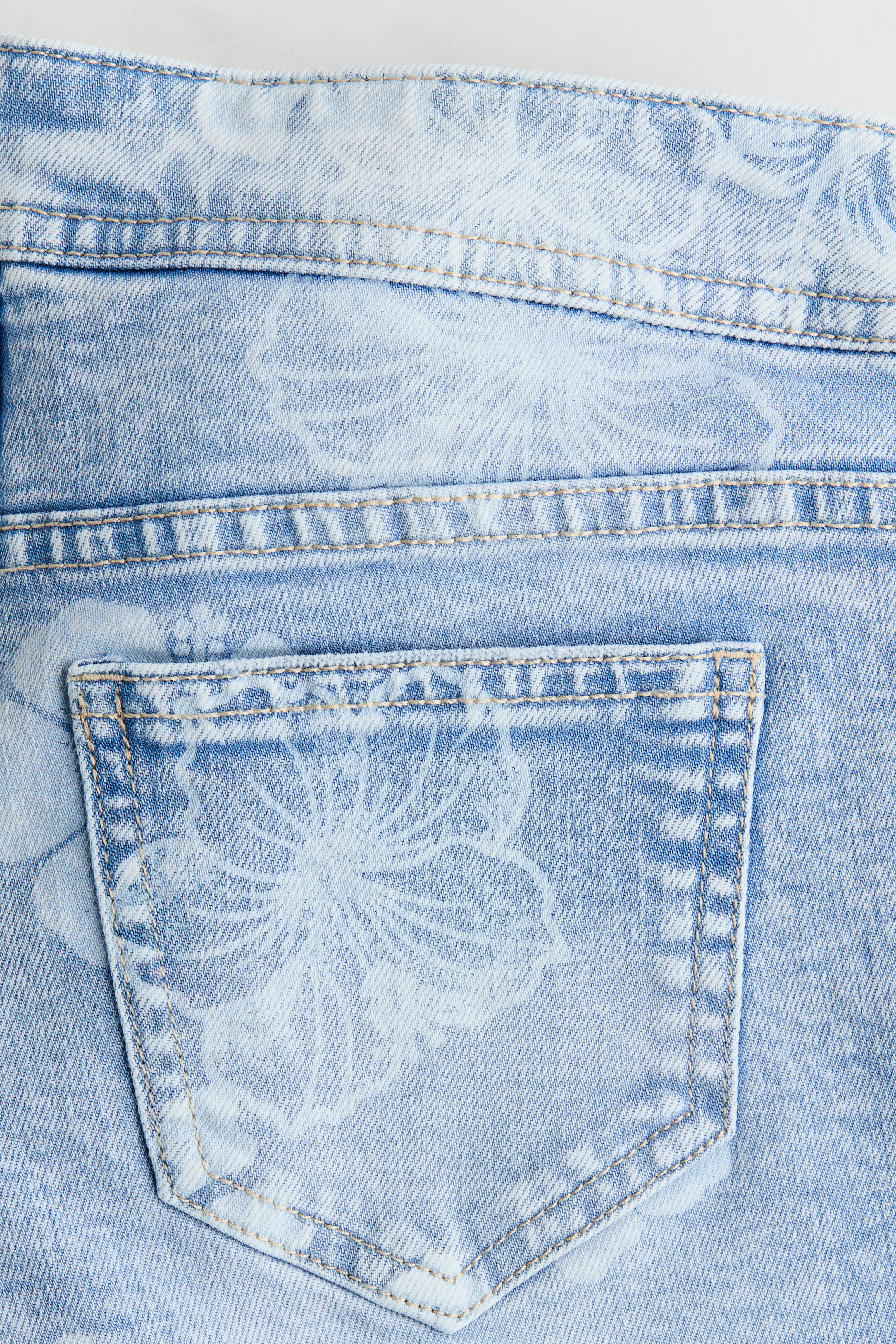 Jupe-short croisée en denim